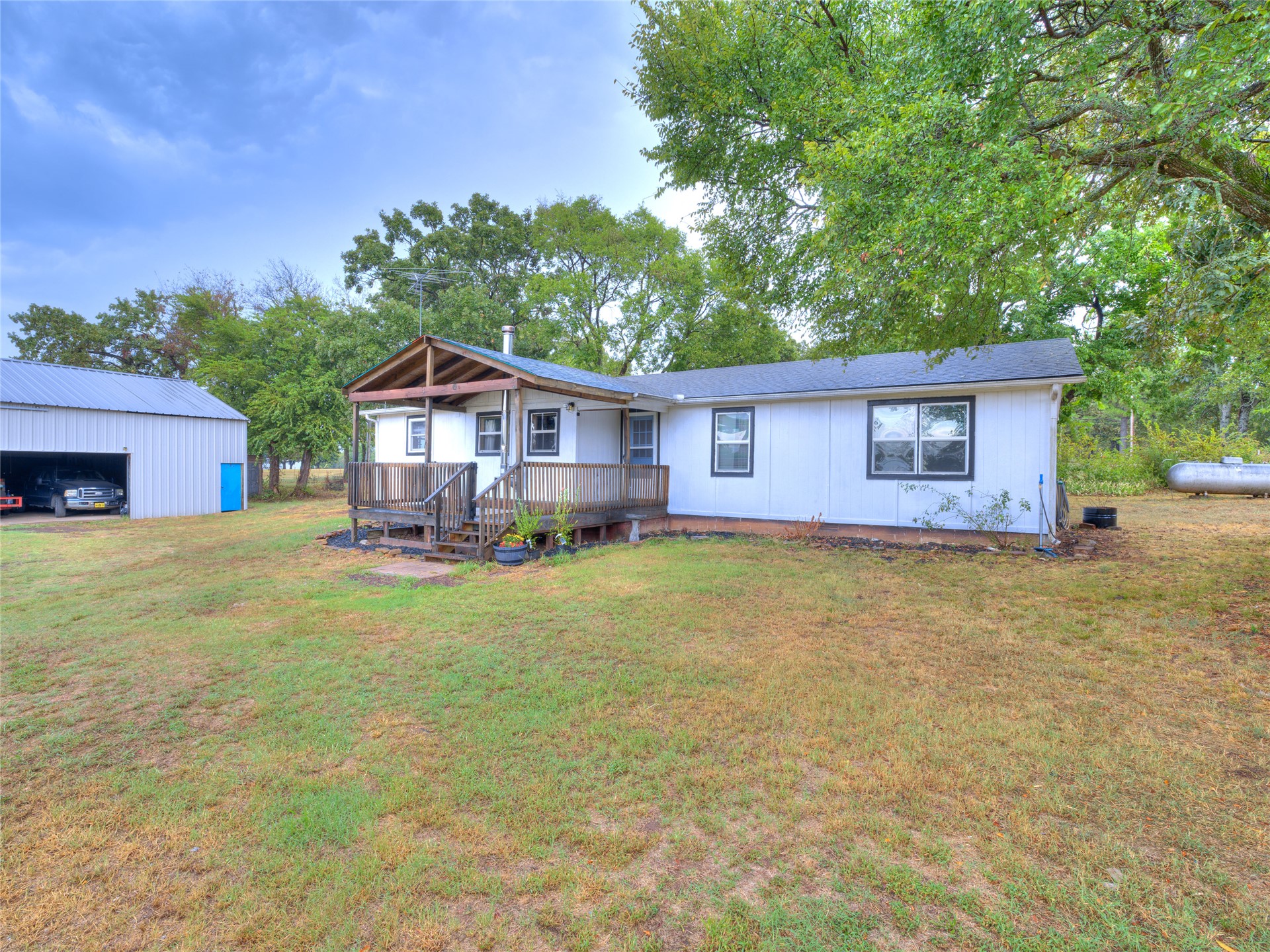 11225 Ferguson Road Property Photo 1