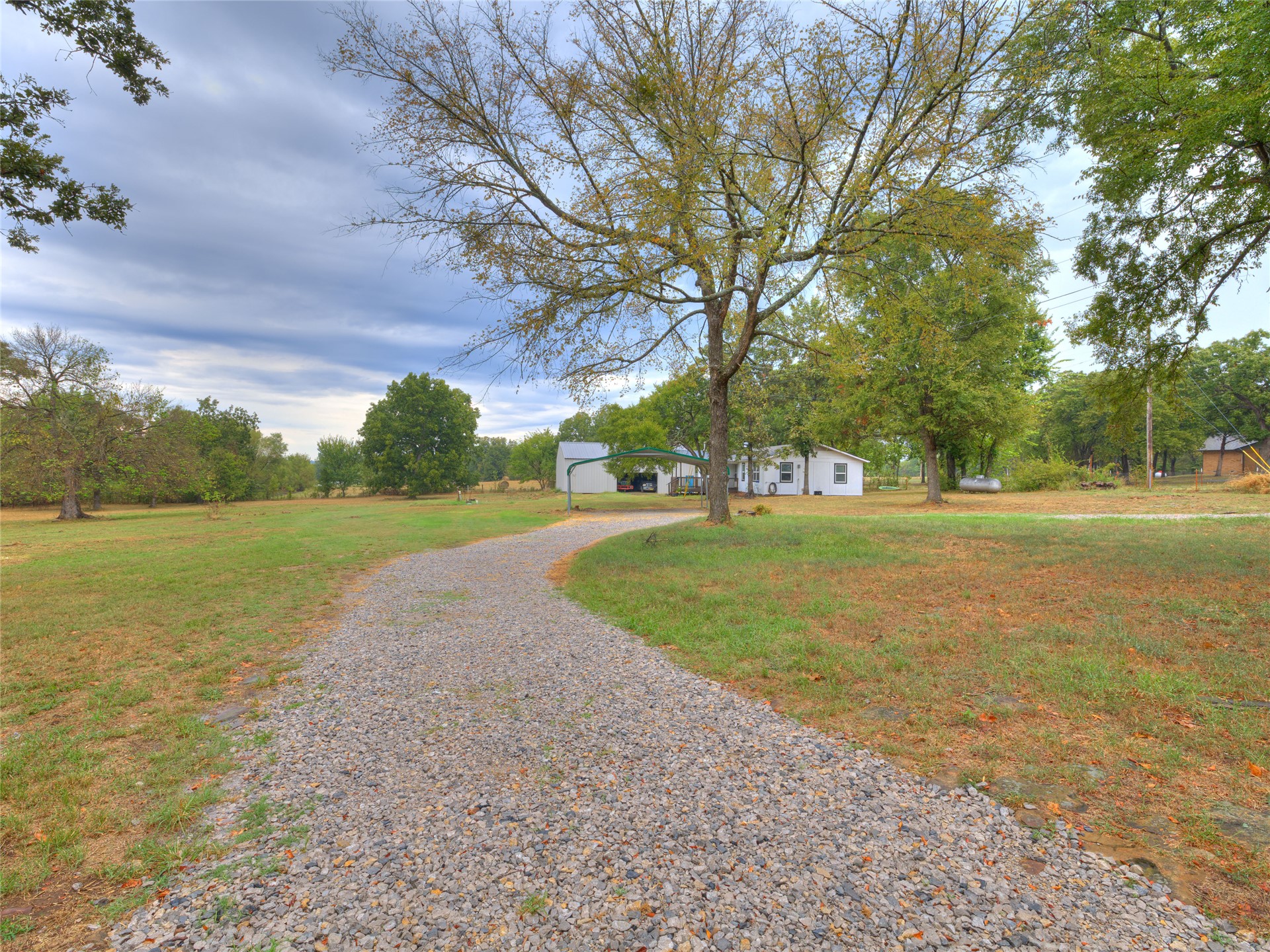 11225 Ferguson Road Property Photo 3
