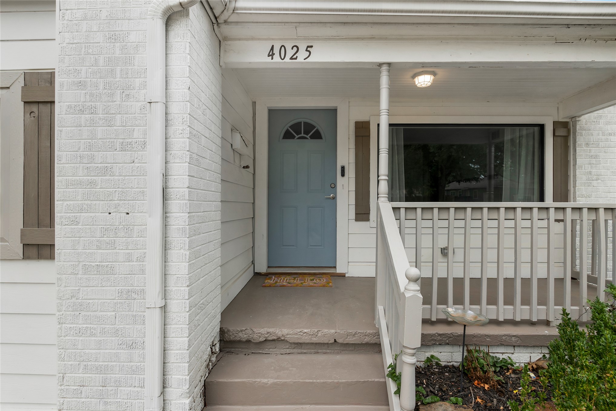 4025 E 26th Street Property Photo 6