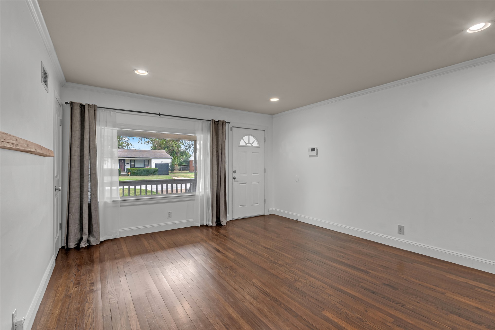 4025 E 26th Street Property Photo 15