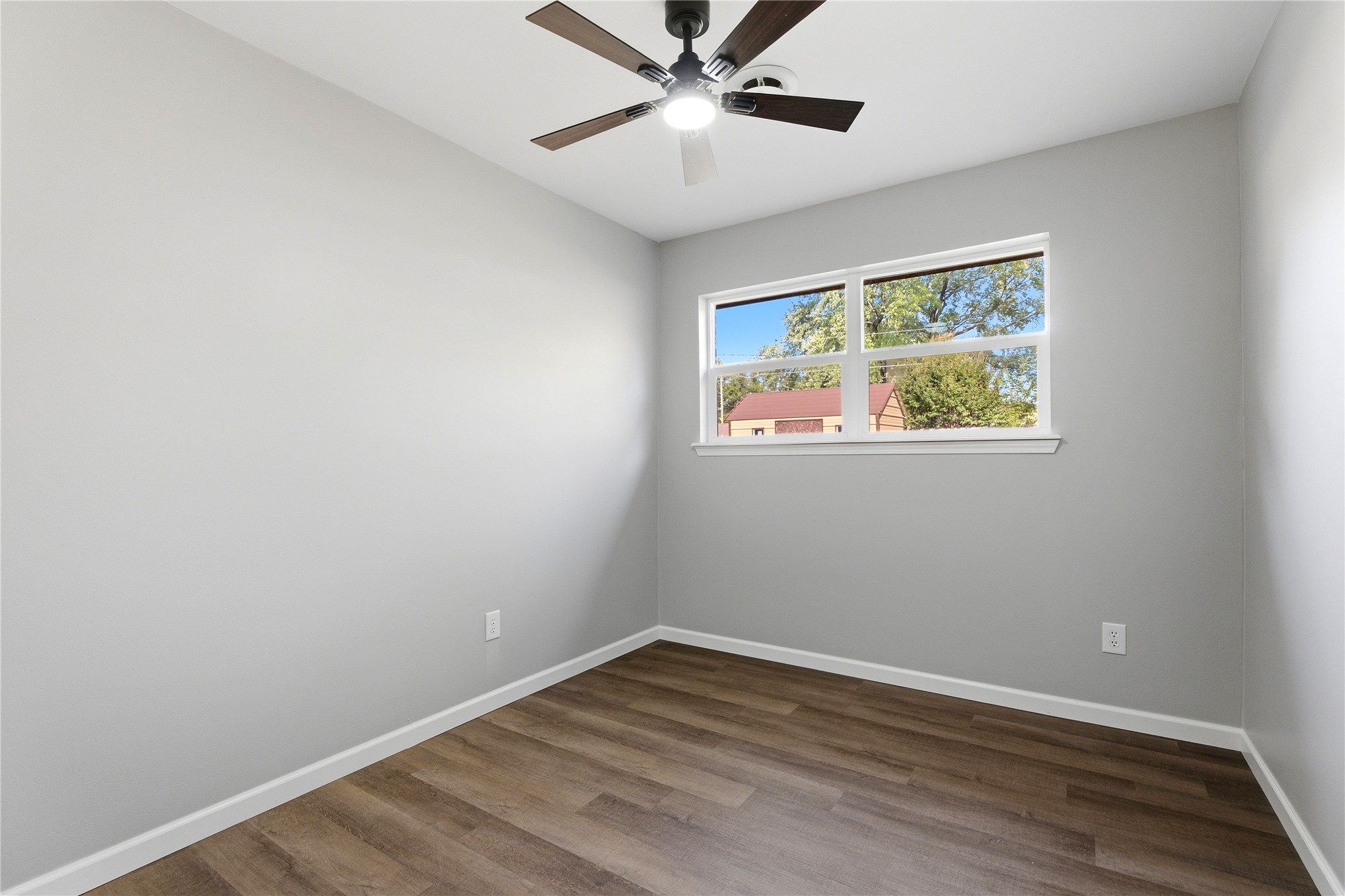 13851 S 295th East Avenue Property Photo 15