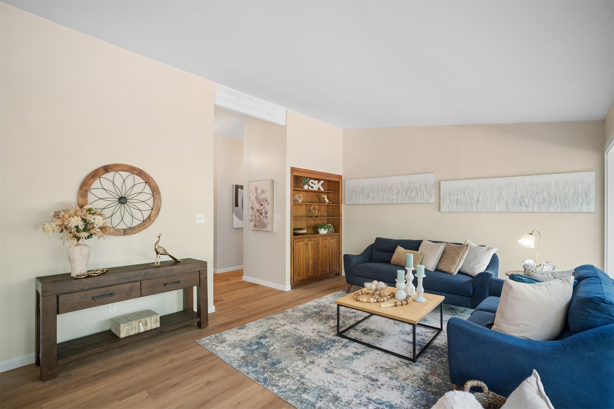 5238 S Marion Avenue Property Photo 8