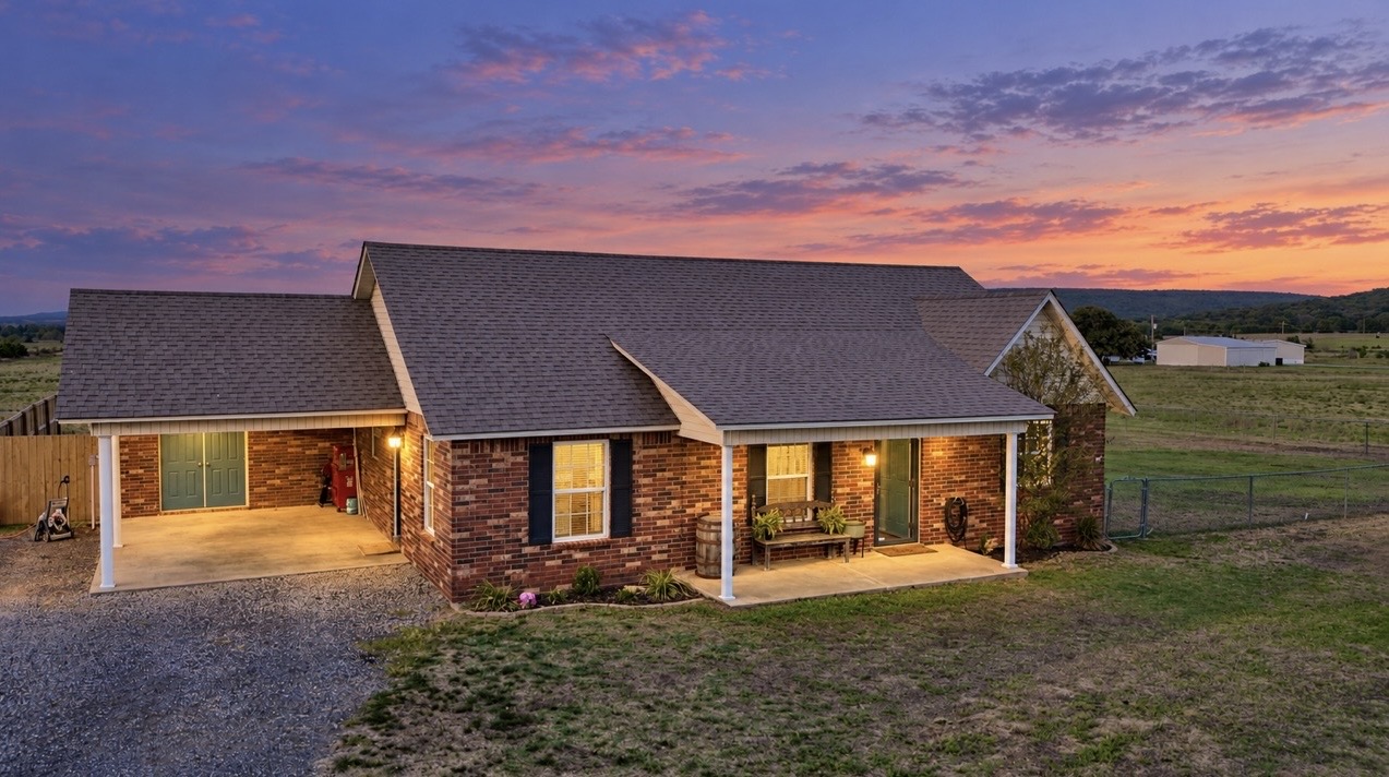 338 Russellville Road Property Photo 1