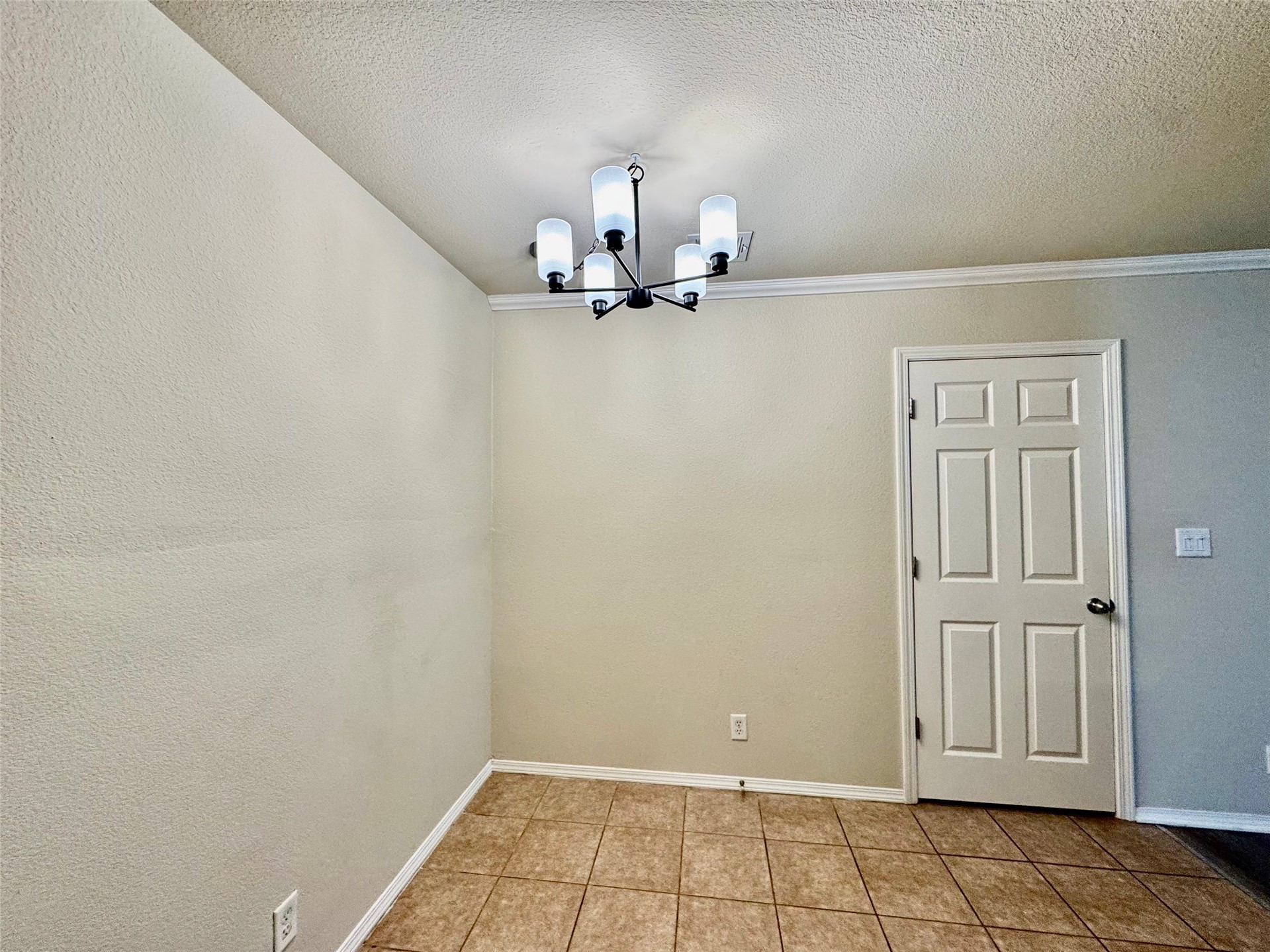 5715 N 33rd Street Property Photo 18