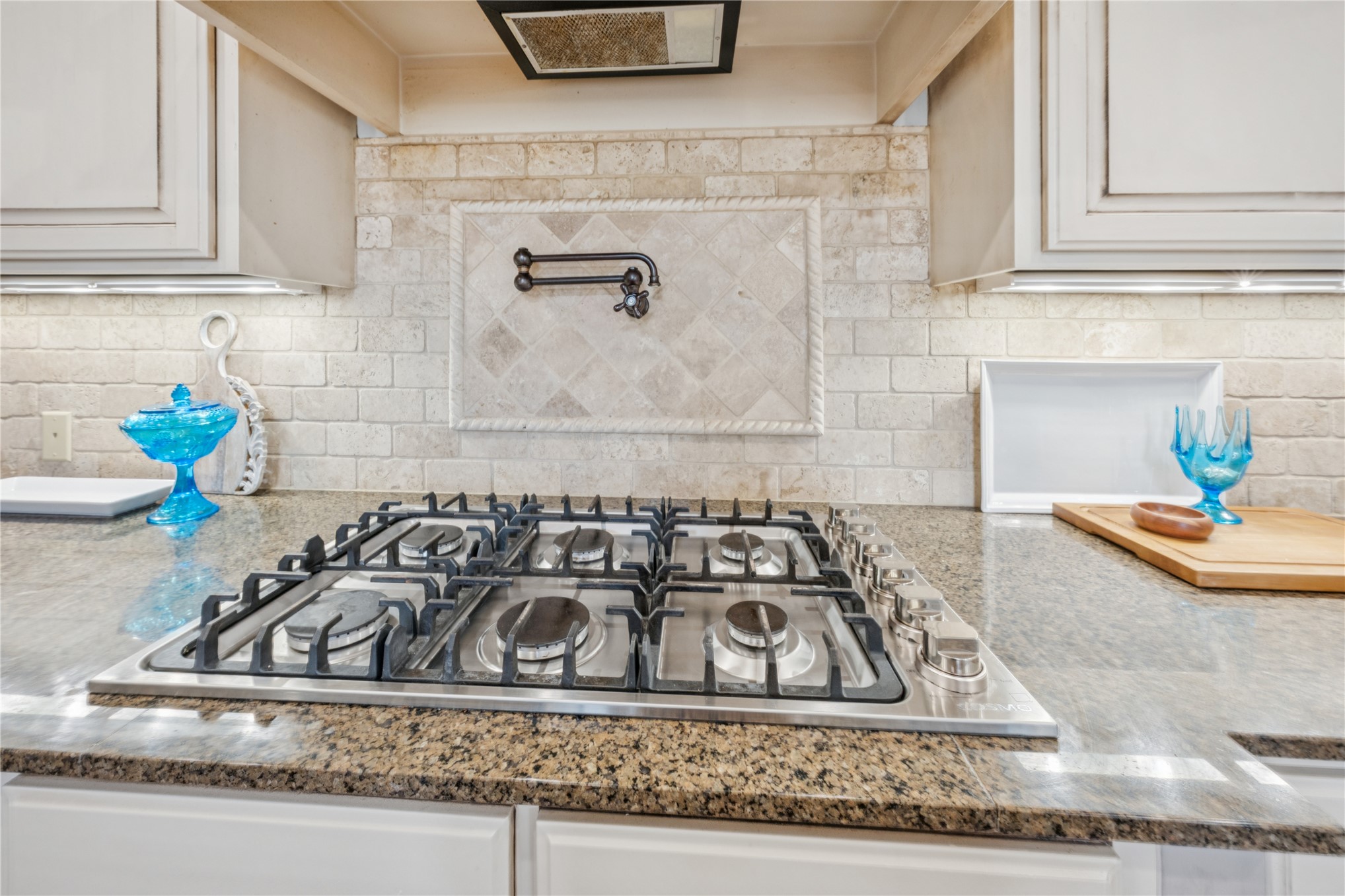 12408 S Ash Avenue Property Photo 15
