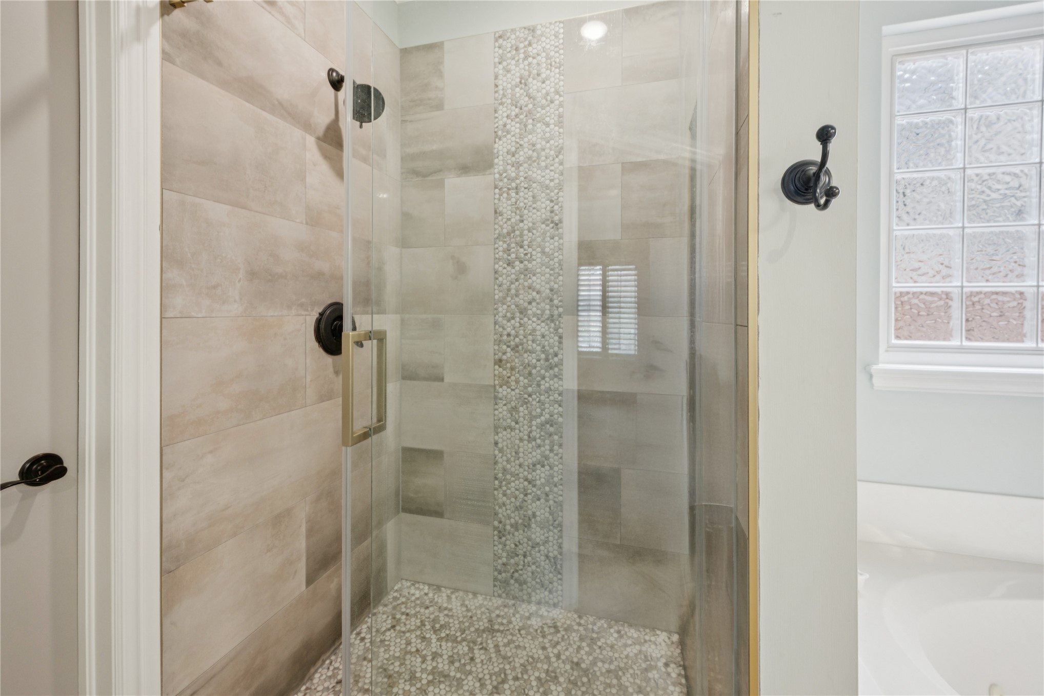 12408 S Ash Avenue Property Photo 21