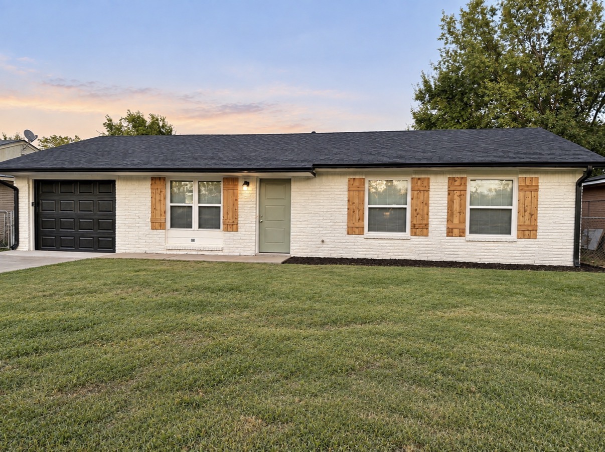 6121 N Xanthus Place Property Photo 1