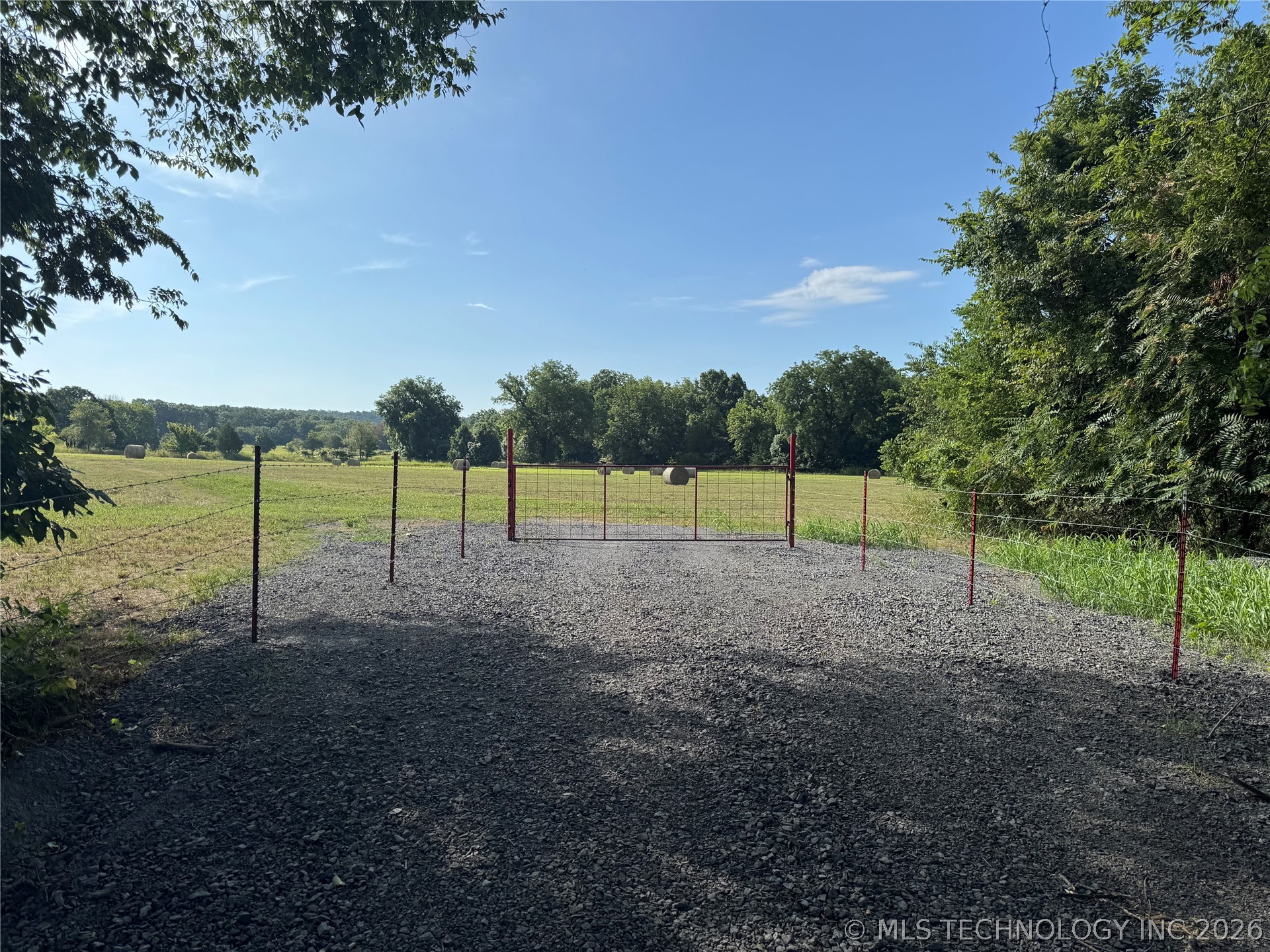 Hwy 62 Property Photo 1