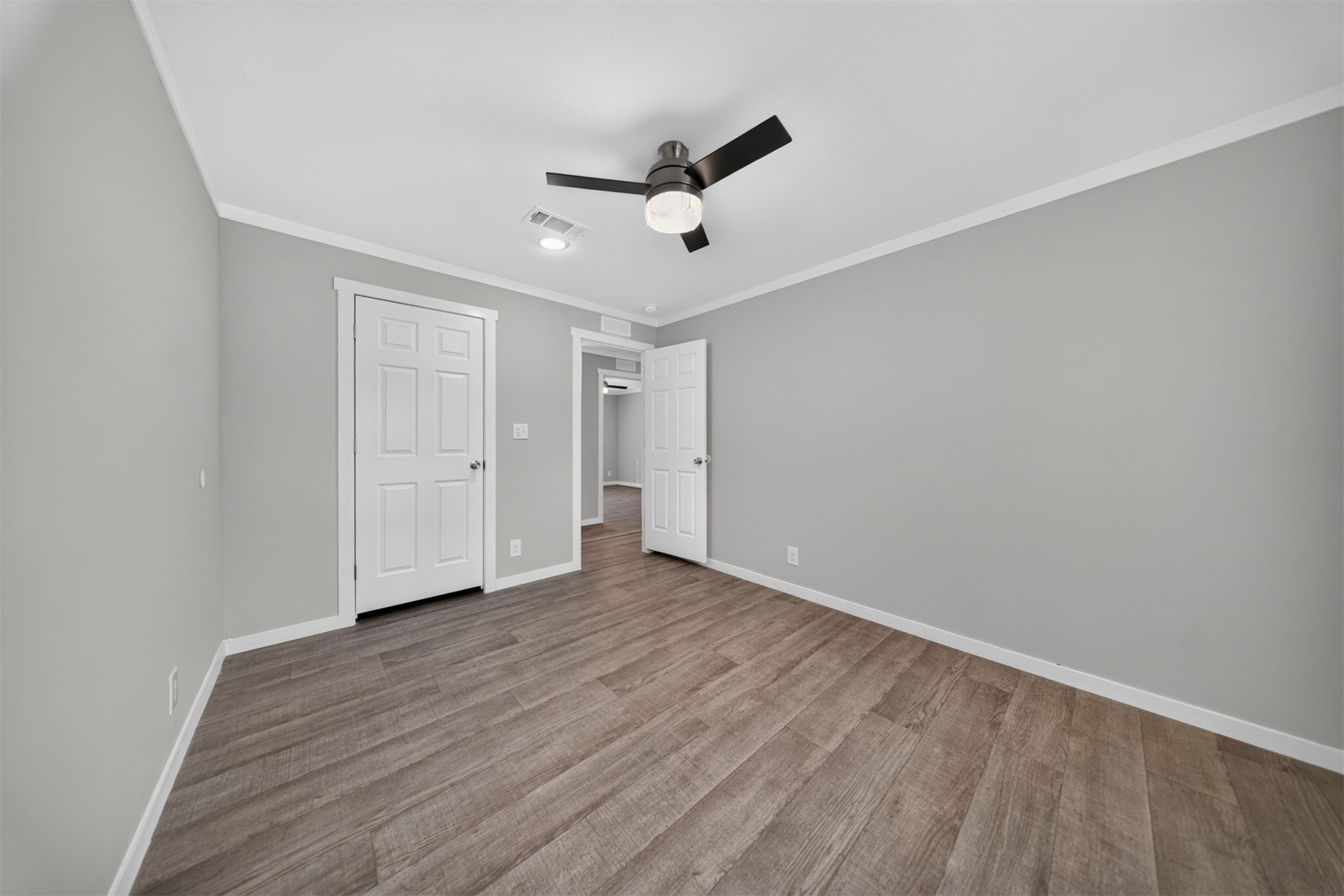 7647 E 430 Road Property Photo 22
