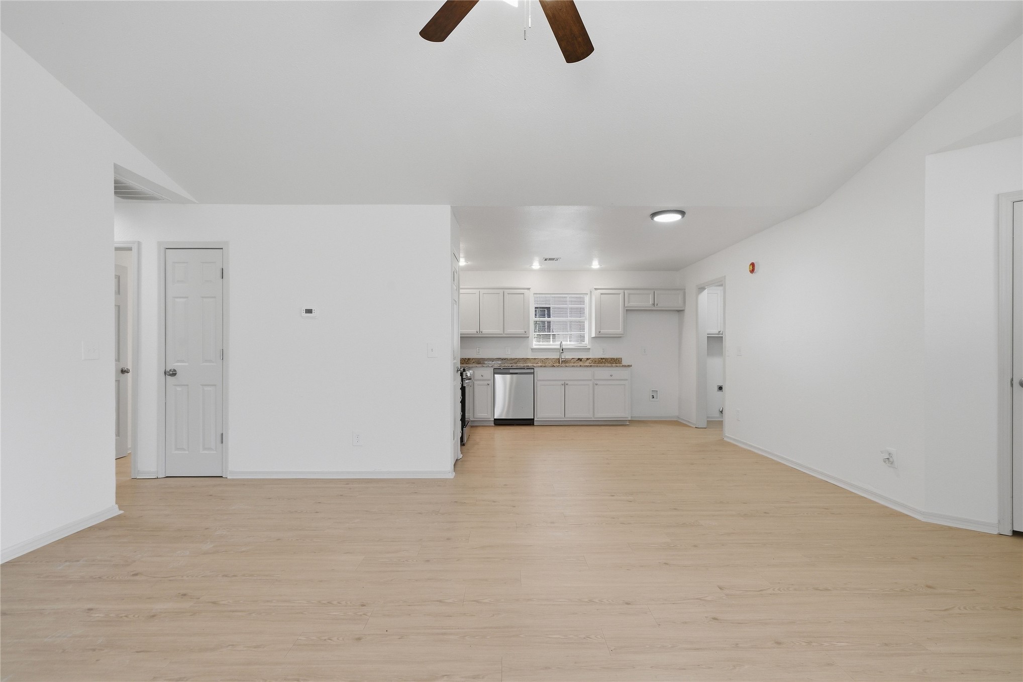 5715 Vancouver Place Property Photo 10