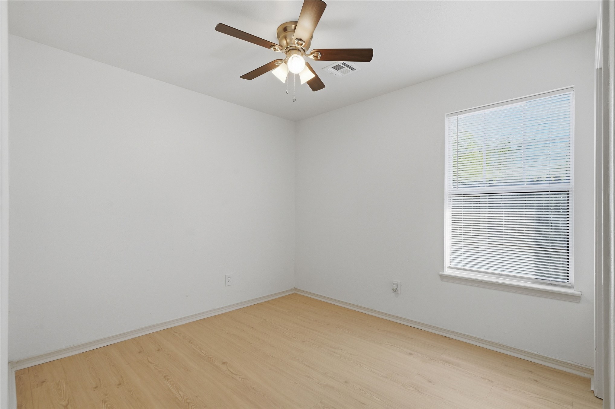 5715 Vancouver Place Property Photo 17