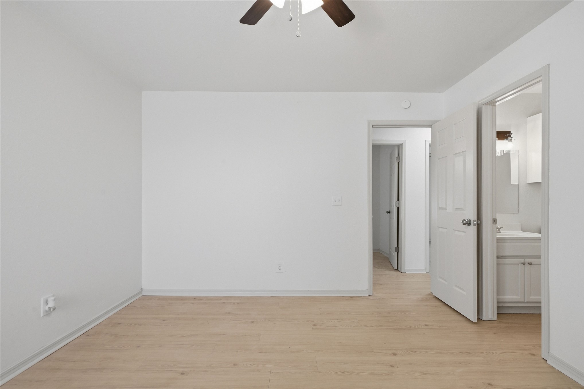 5715 Vancouver Place Property Photo 21