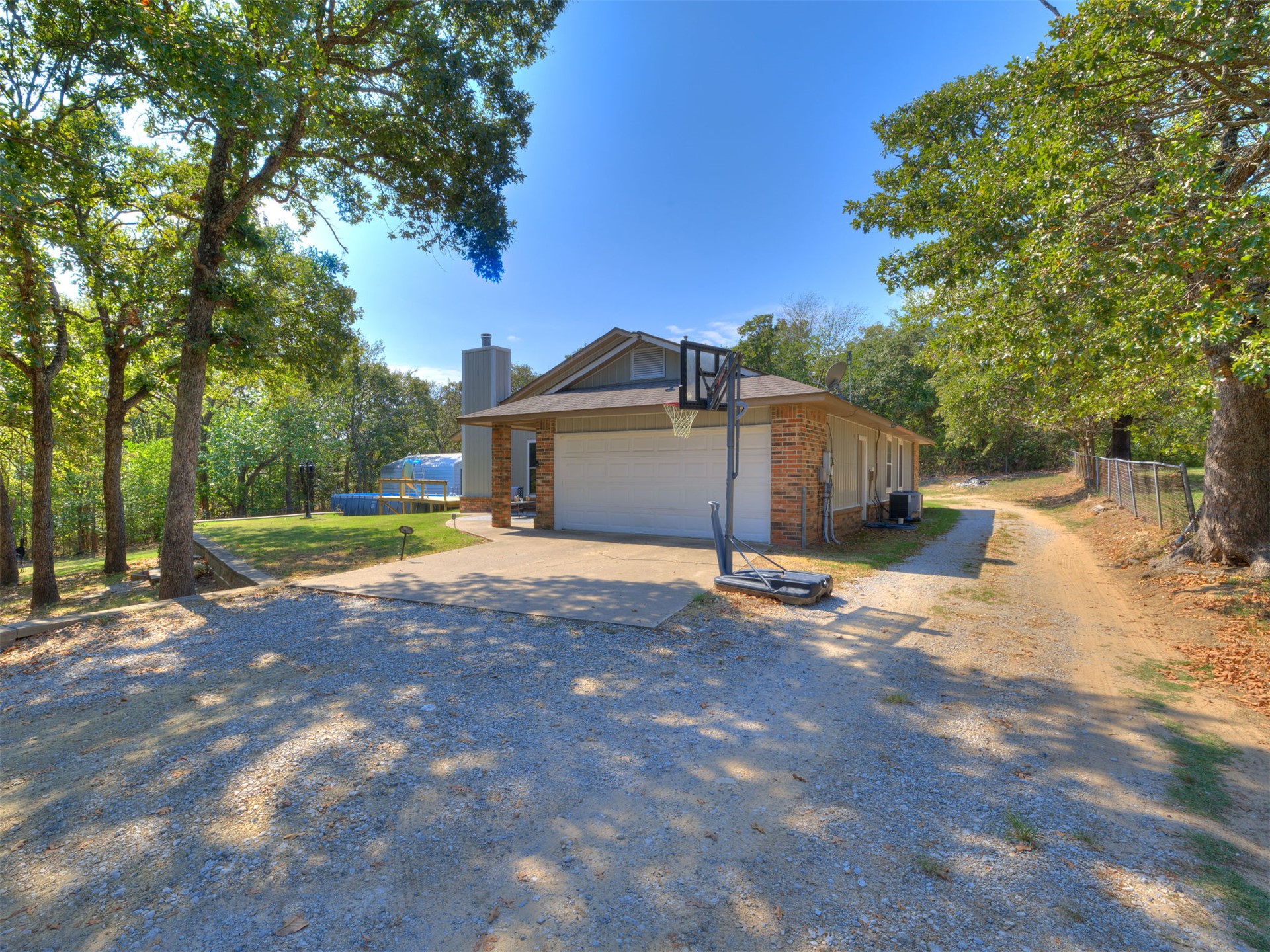 10940 S 161st West Avenue Property Photo 1