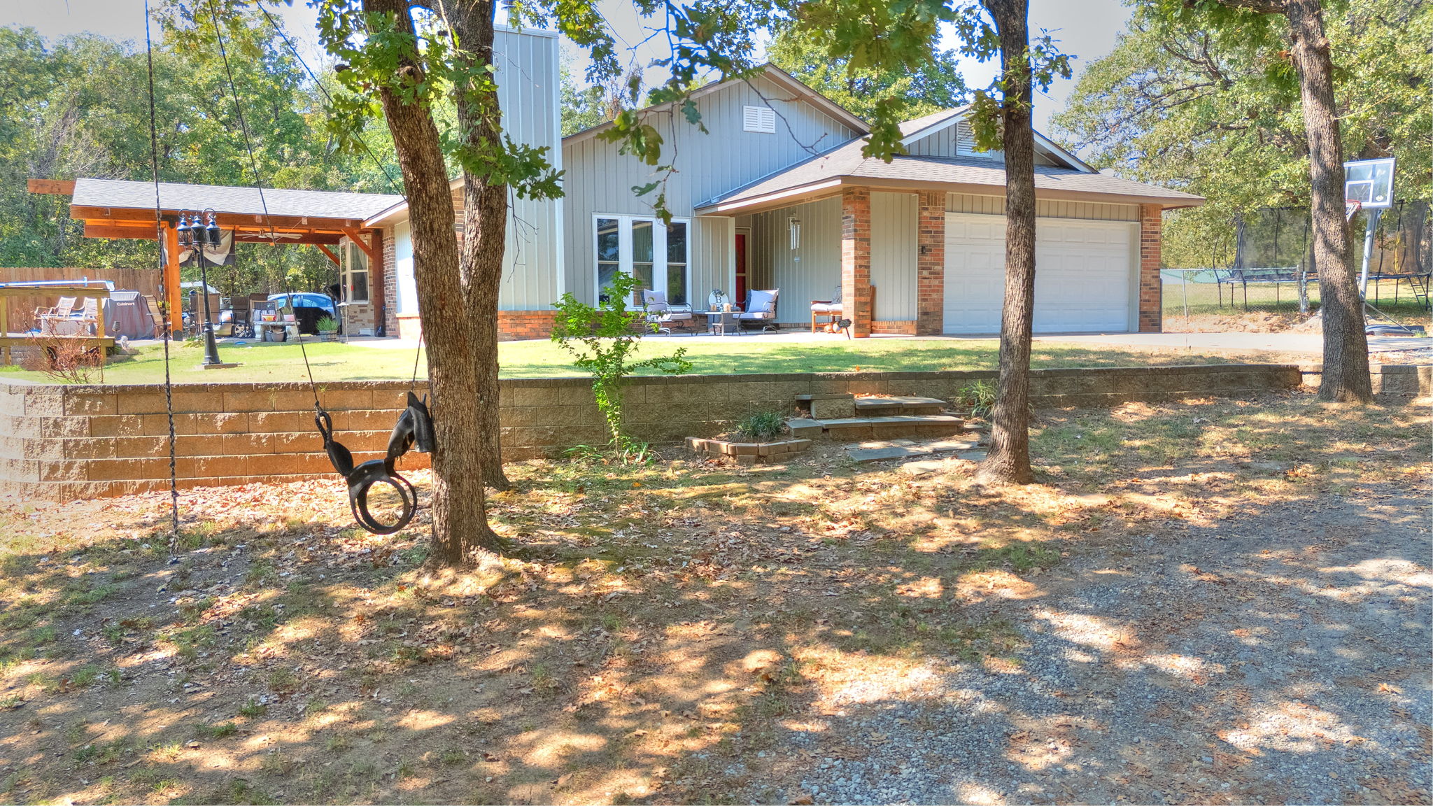 10940 S 161st West Avenue Property Photo 3