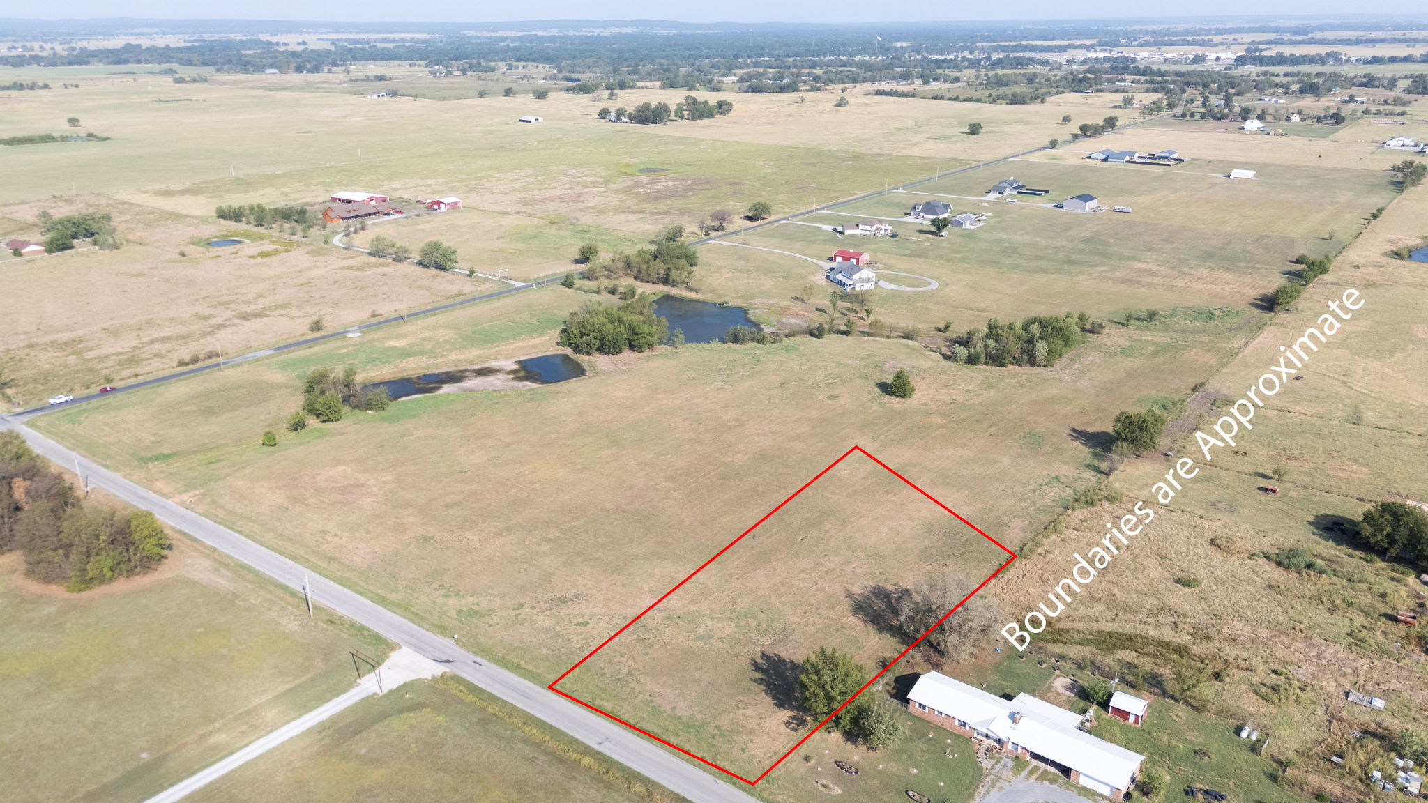 1 W 470 Road Property Photo 1