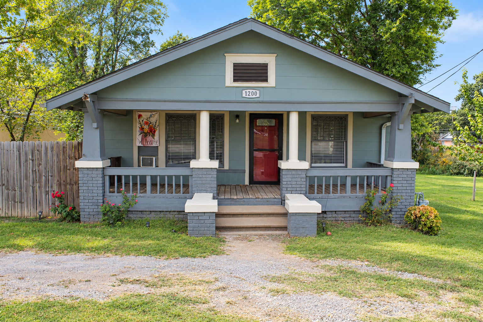 1200 S Main Street Property Photo 1