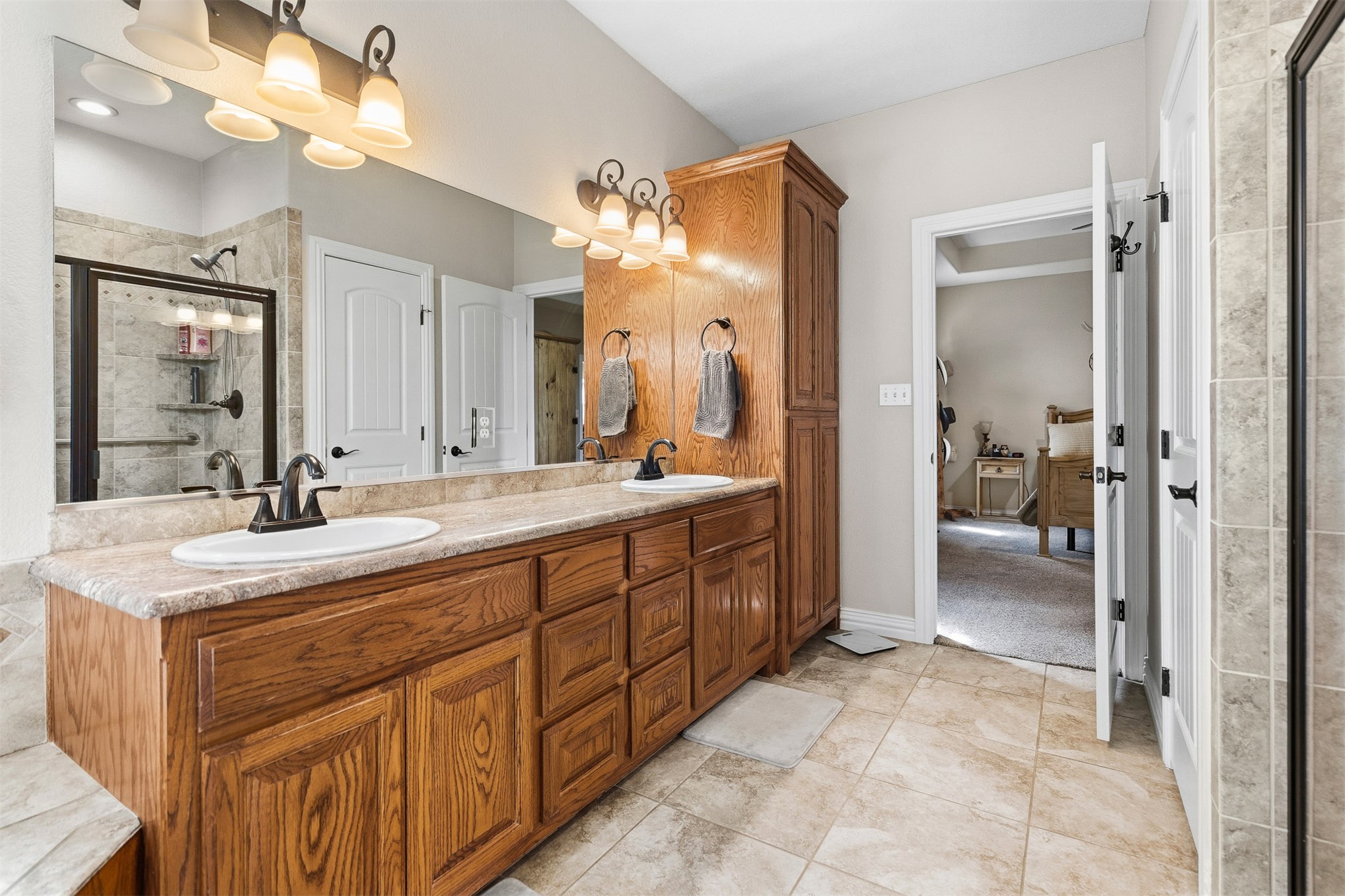 1706 Lisa Lane Property Photo 17