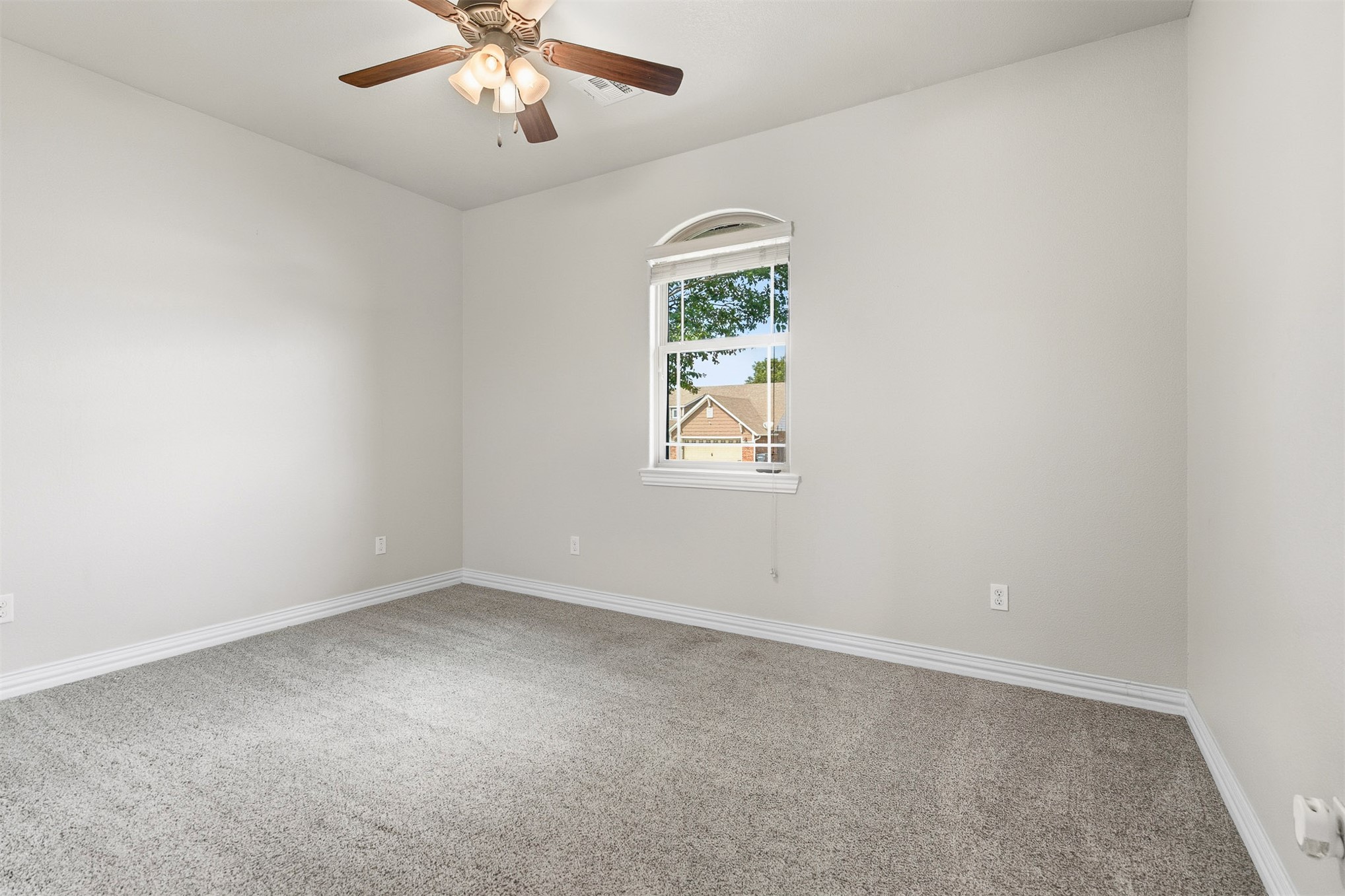 1706 Lisa Lane Property Photo 23