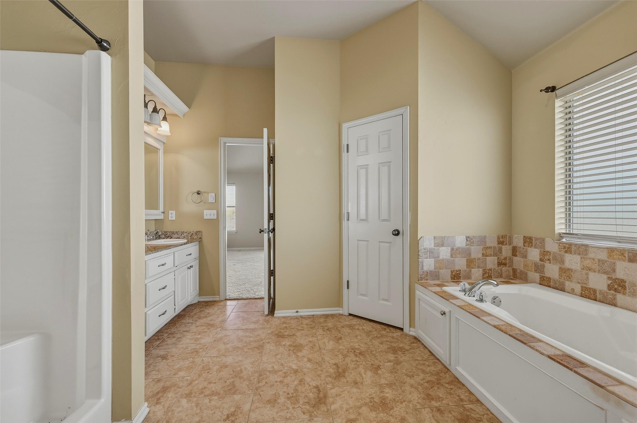 3021 Meagan Avenue Property Photo 20