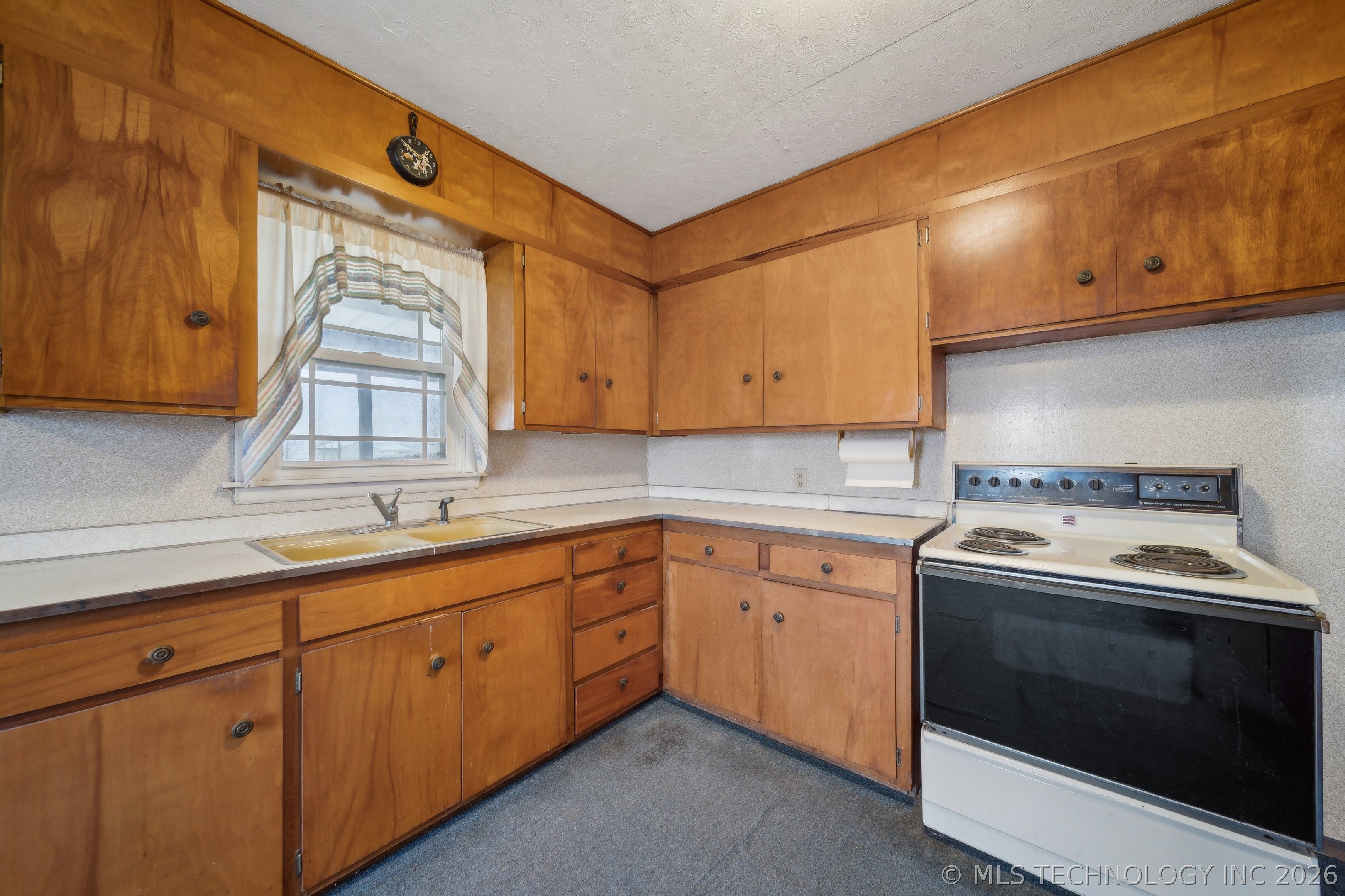 1316 West Avenue Property Photo 11
