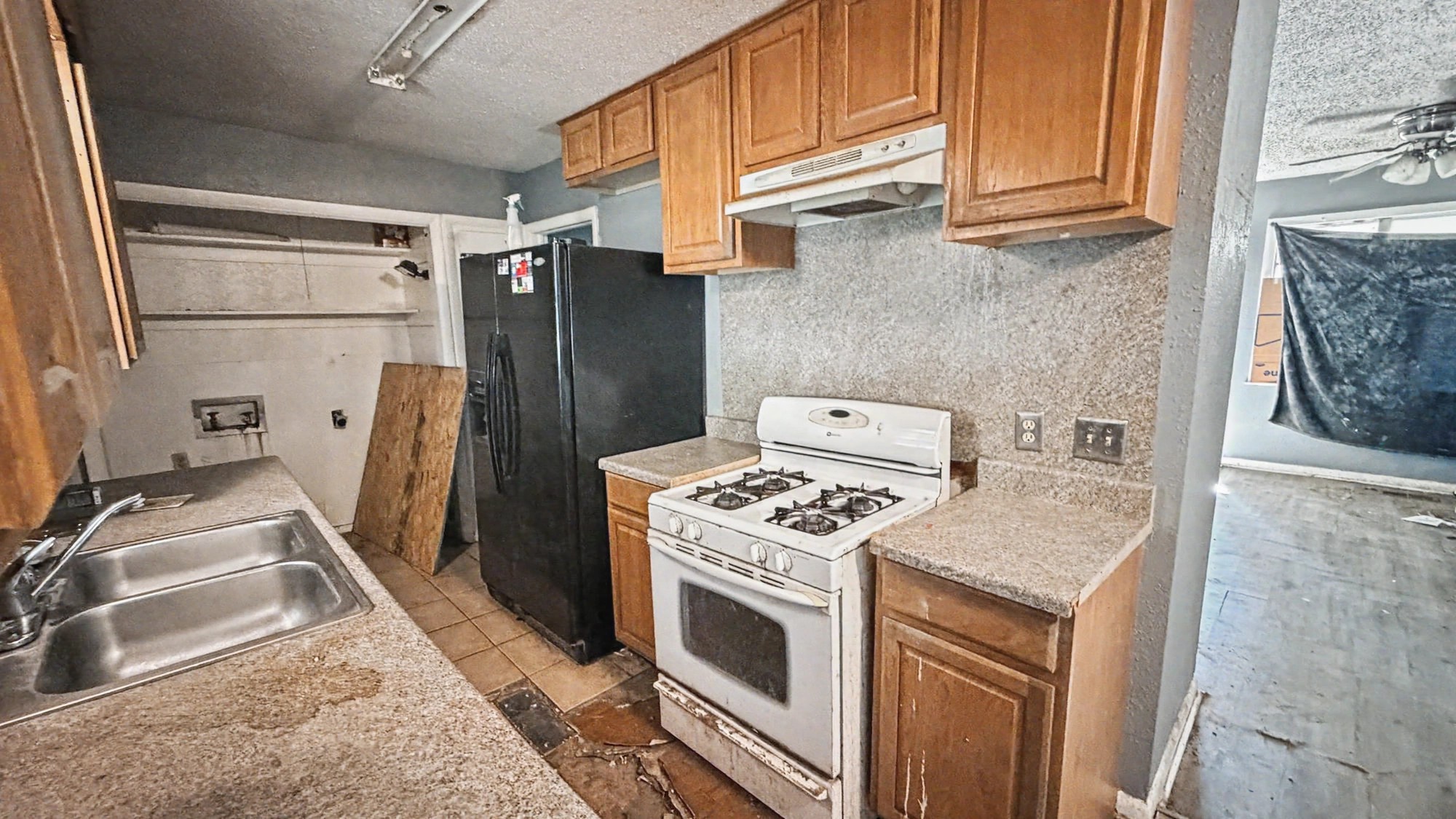 407 Whittmore Drive Property Photo 9