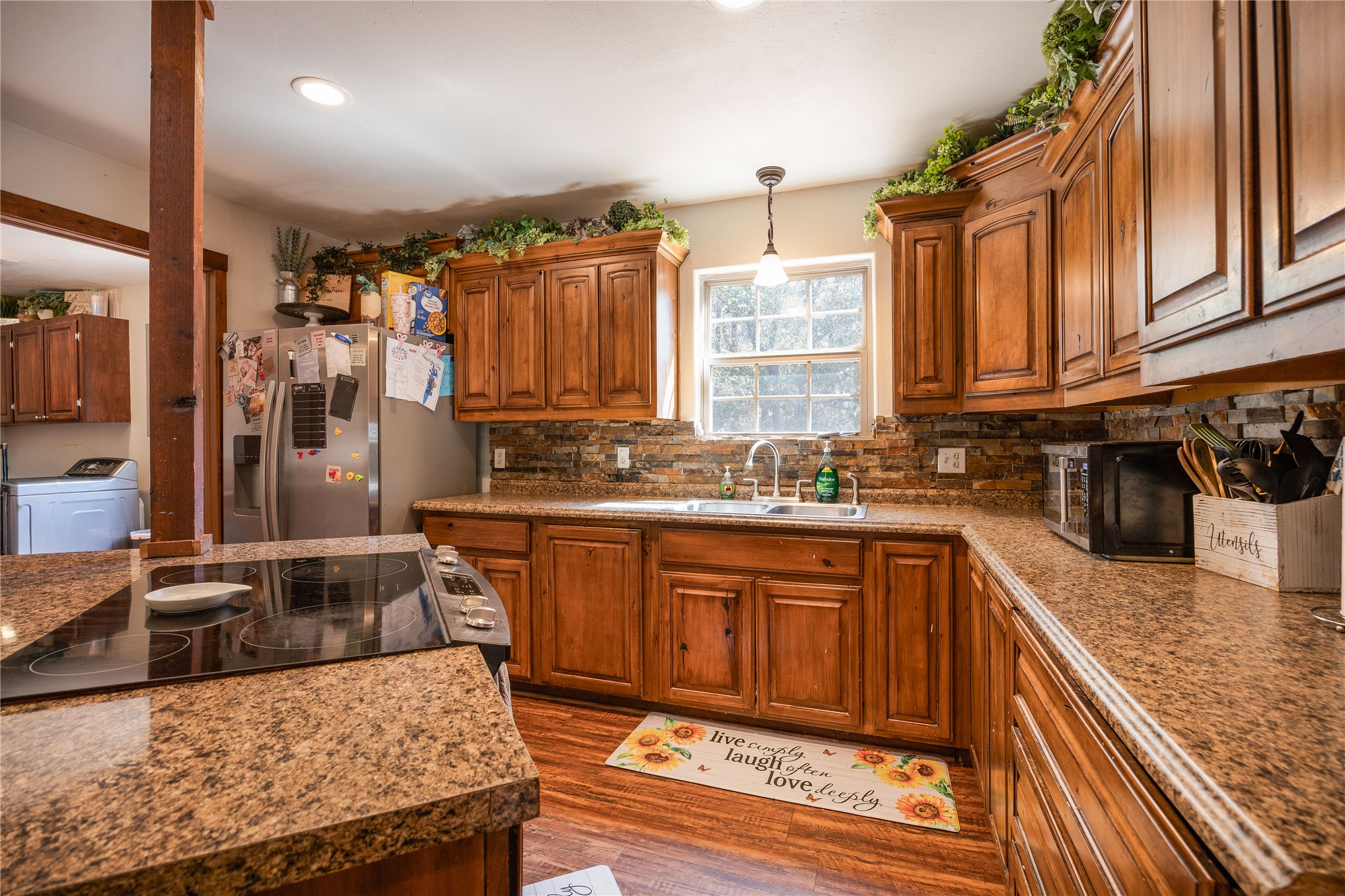 1099 N 4293 Road Property Photo 8