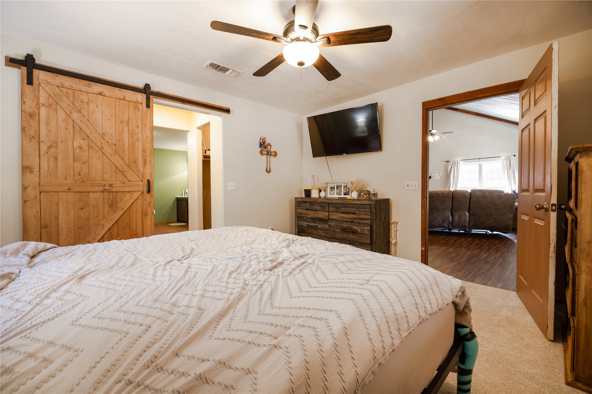 1099 N 4293 Road Property Photo 13