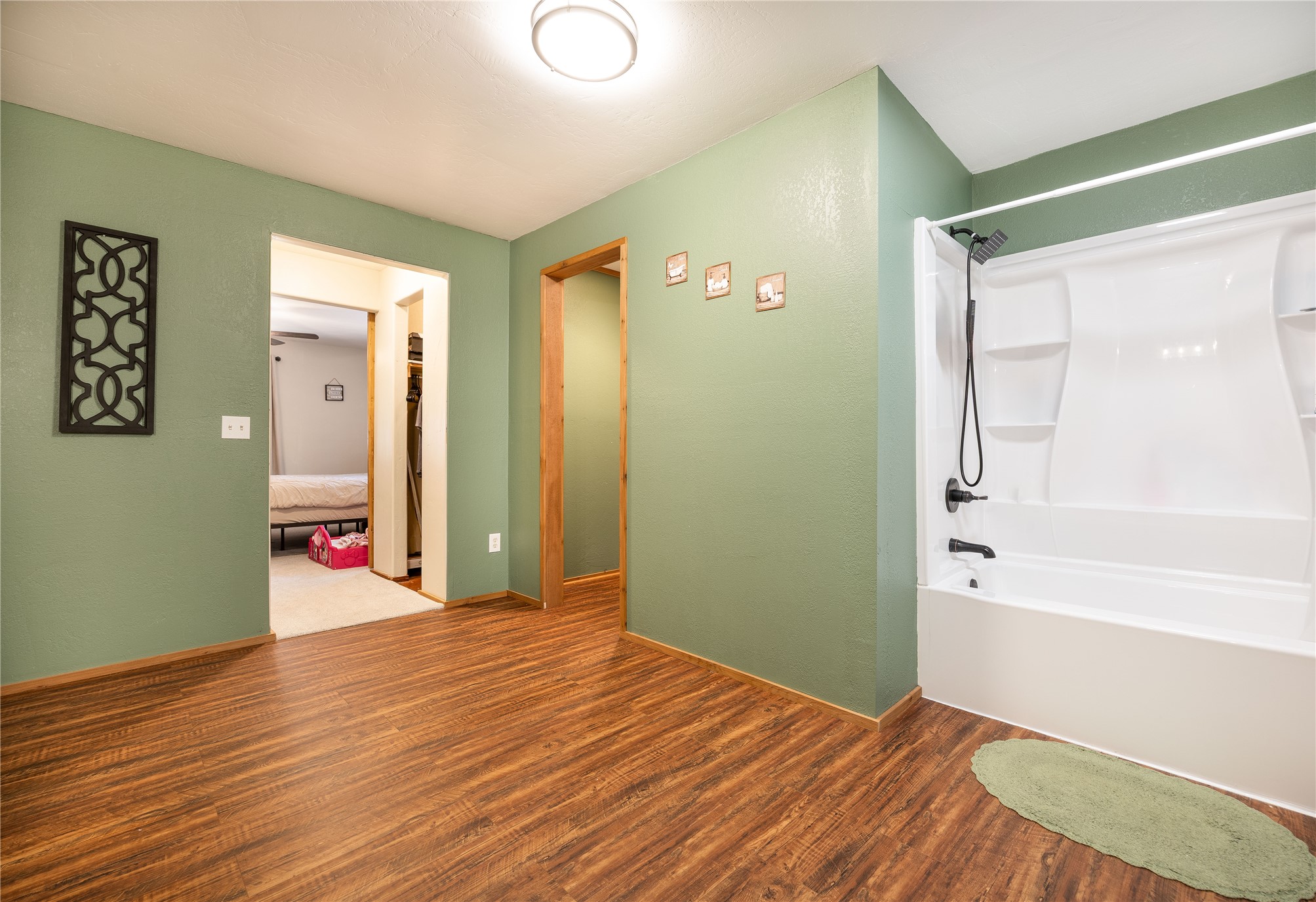 1099 N 4293 Road Property Photo 16