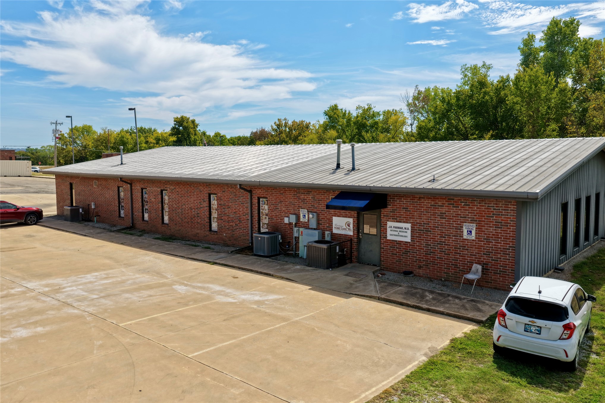 100 Community Home Health Drive Property Photo 4