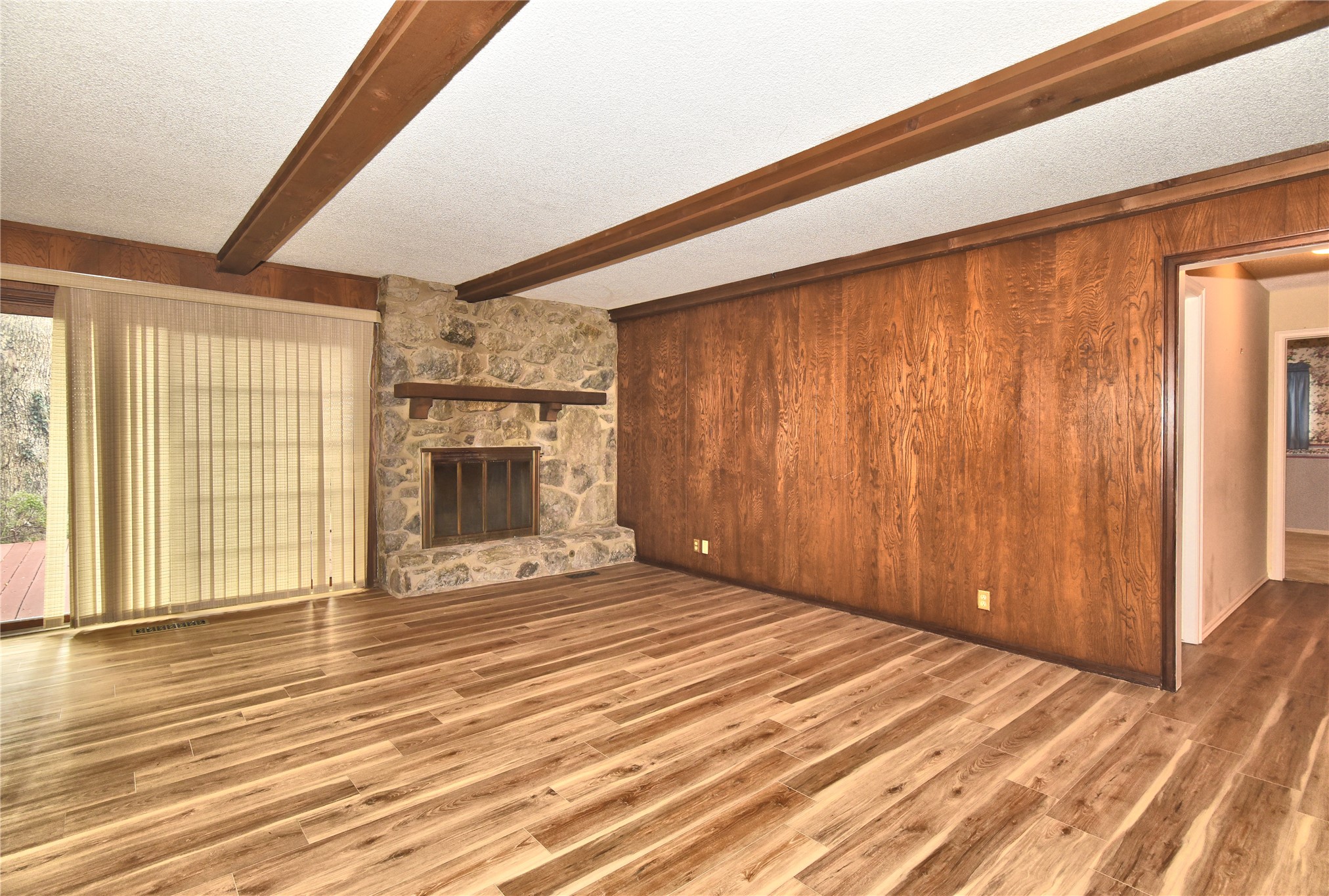3512 E 70th Place Property Photo 4