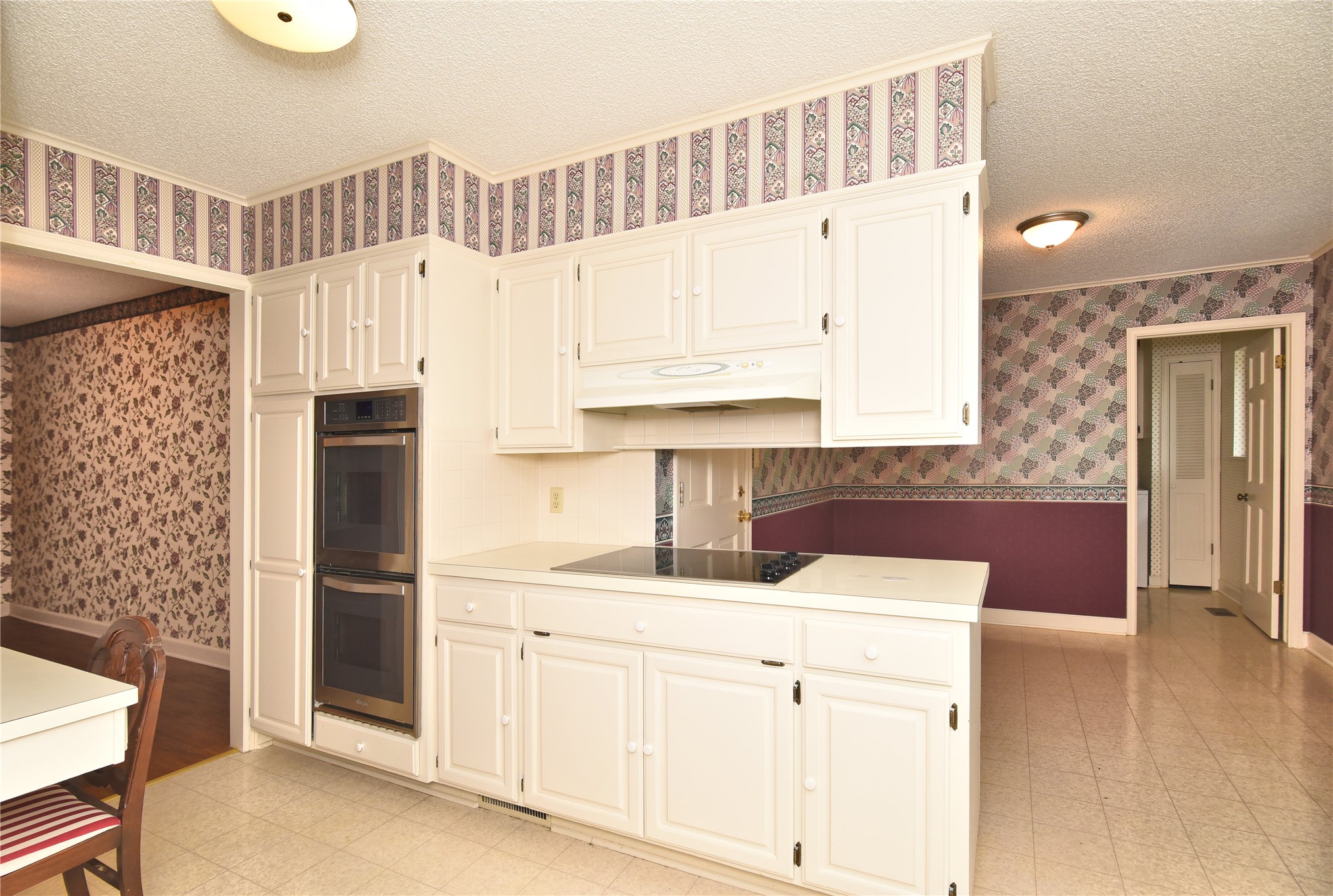 3512 E 70th Place Property Photo 14
