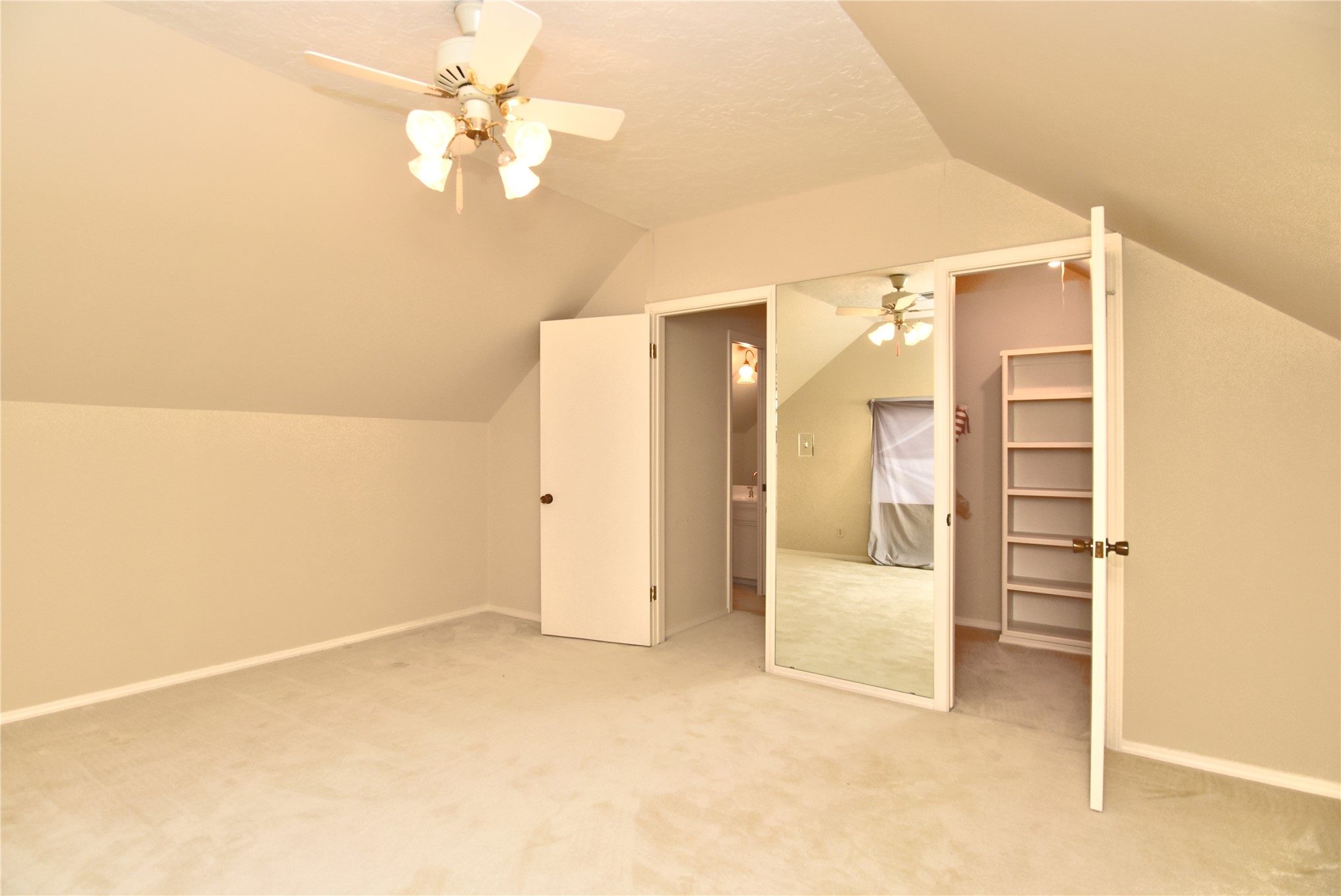 3512 E 70th Place Property Photo 28