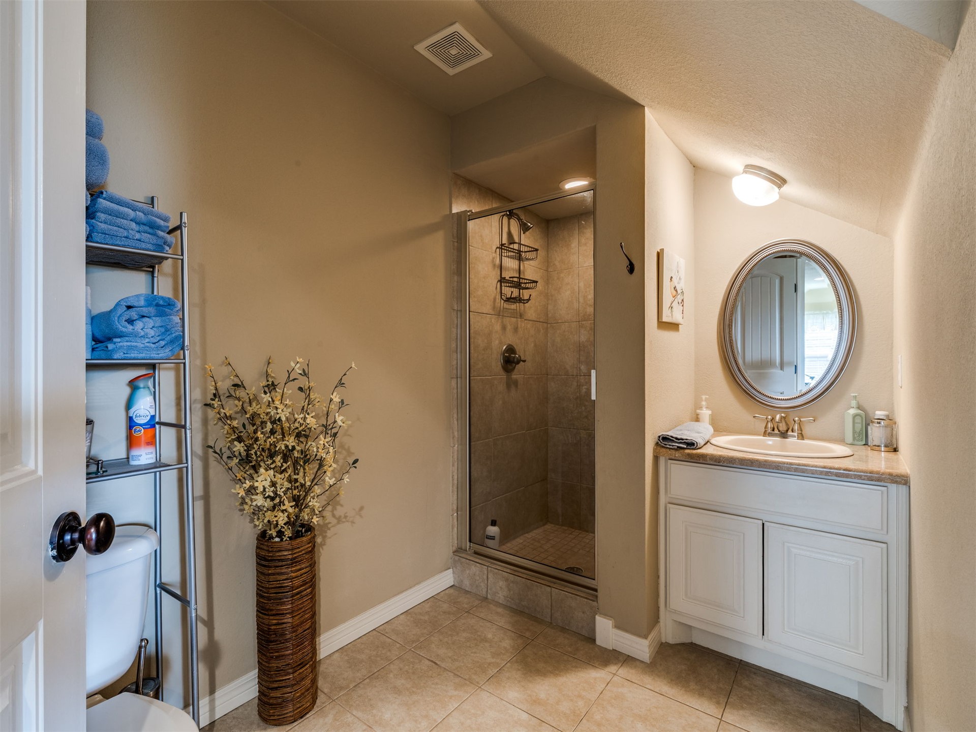 421 W 77th Street Property Photo 55