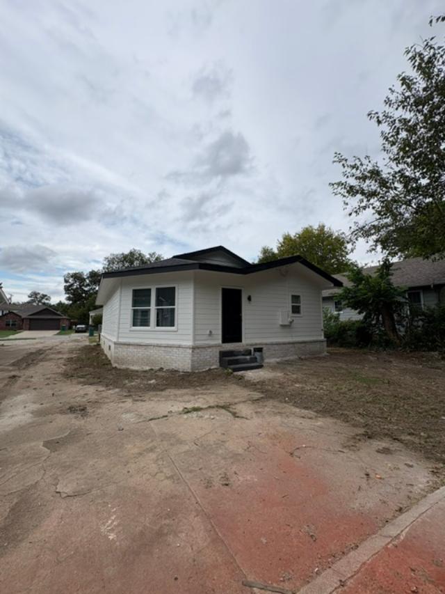 517 S Independence Street Property Photo 13