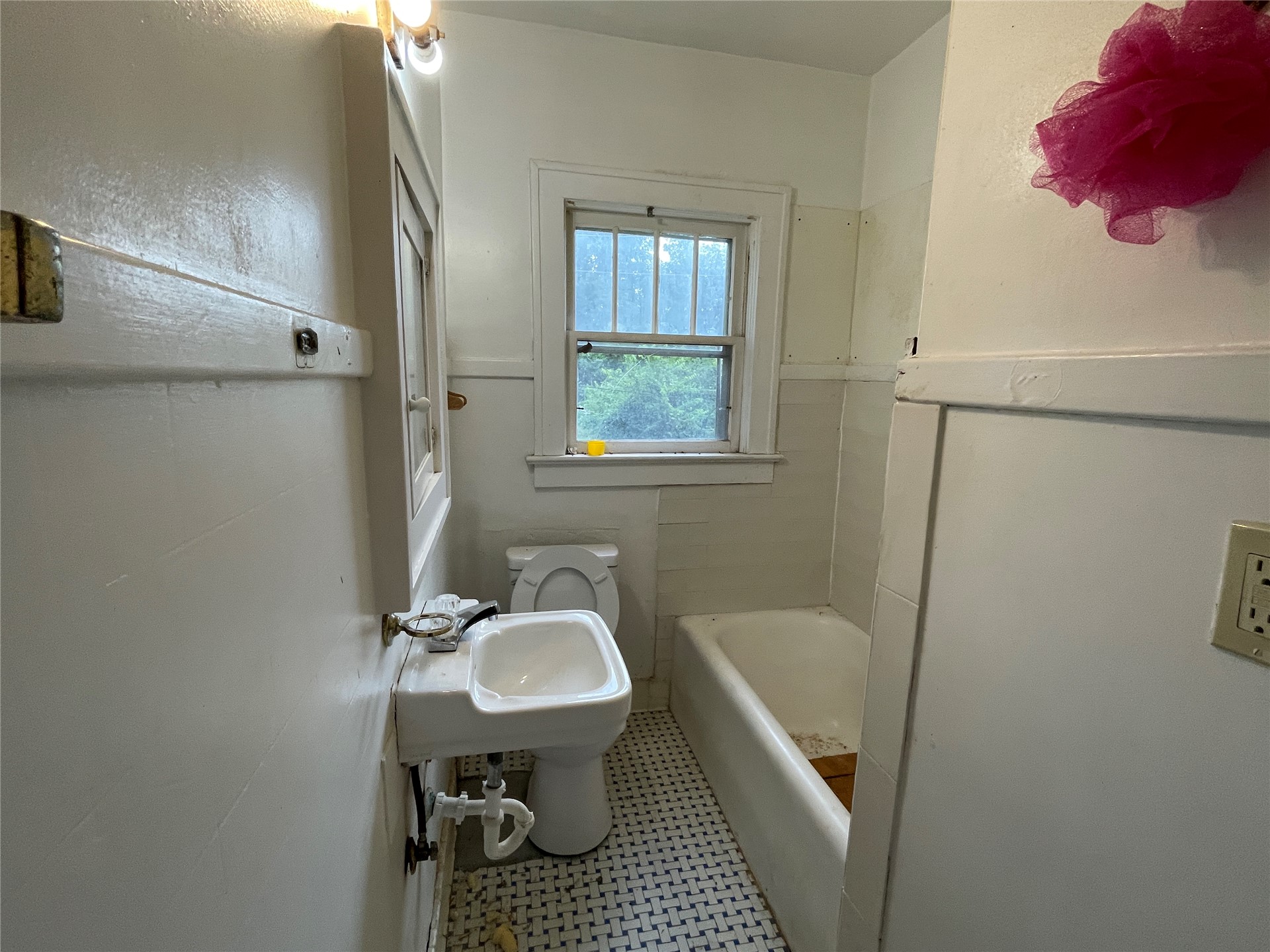 1829 N Denver Avenue Property Photo 25