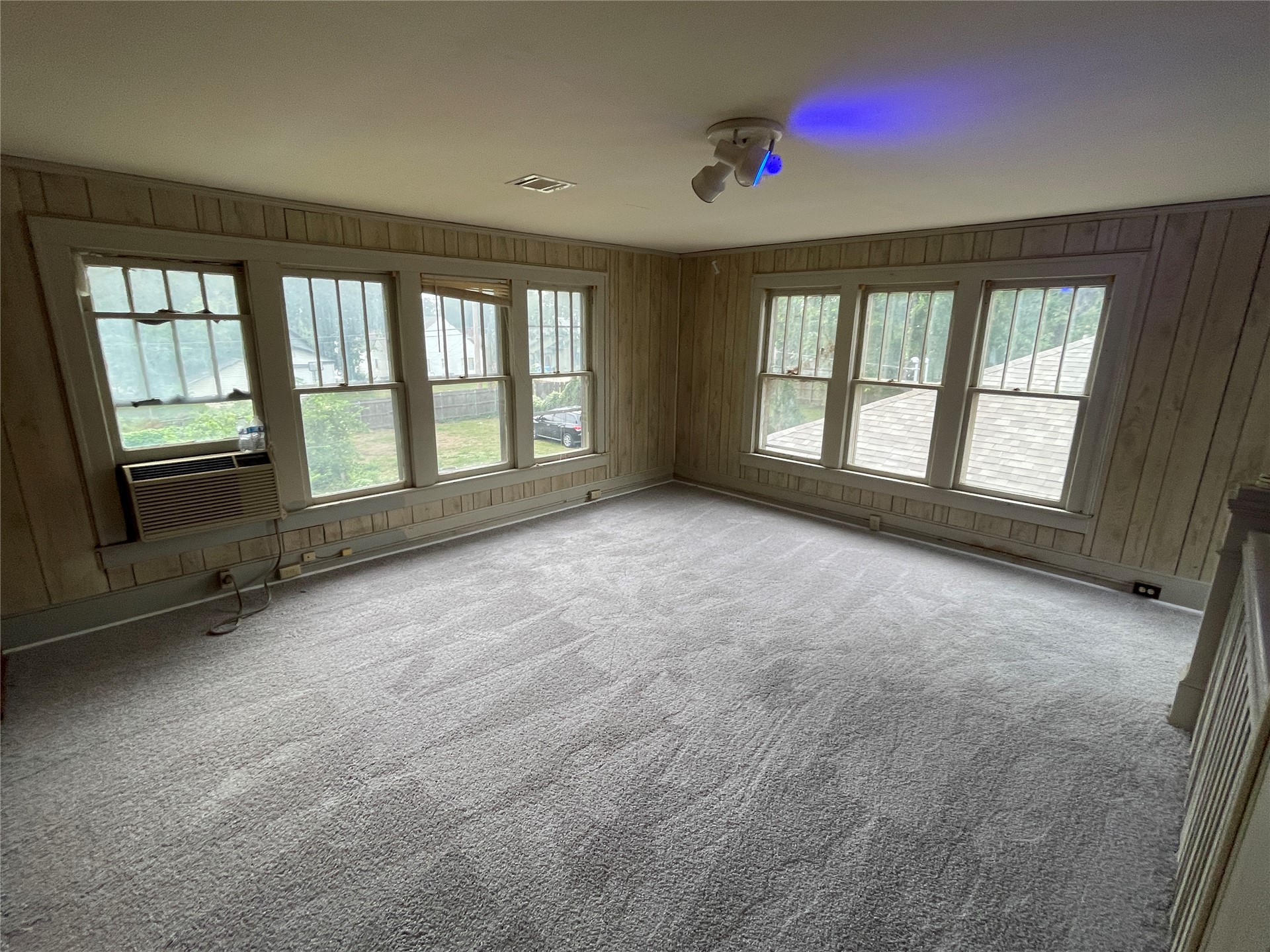 1829 N Denver Avenue Property Photo 27