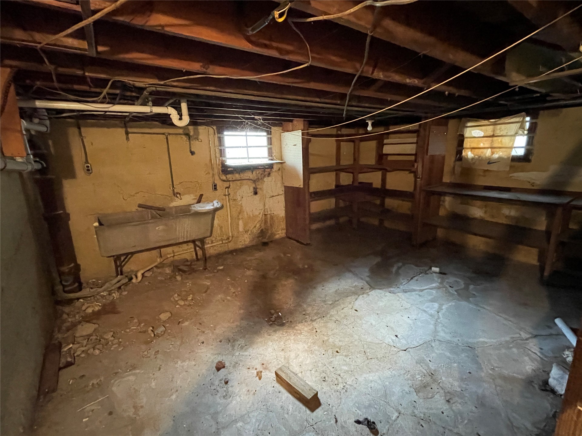 1829 N Denver Avenue Property Photo 28