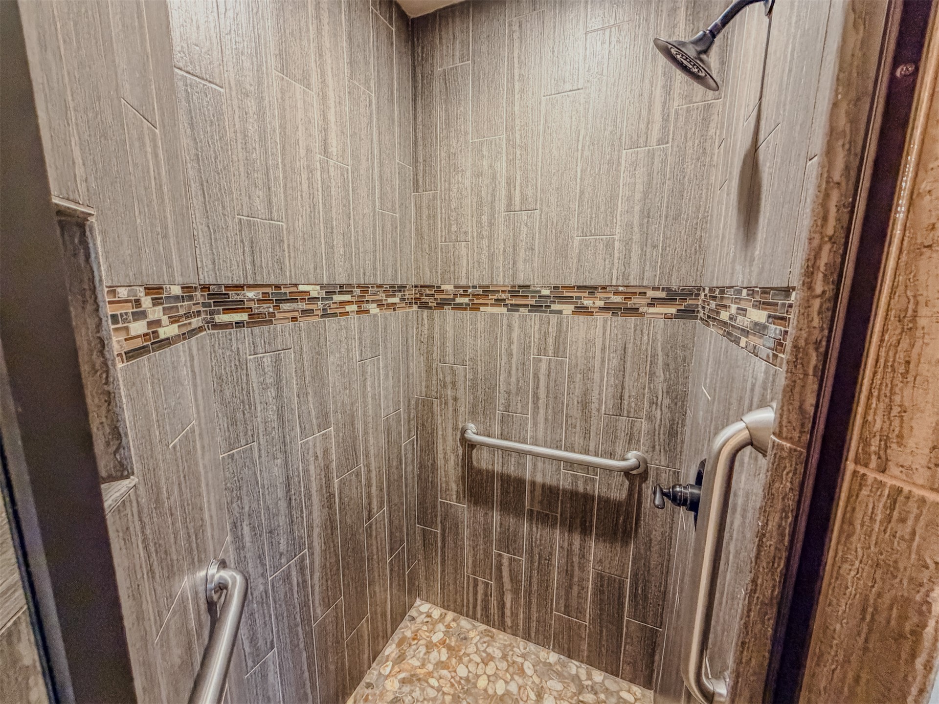 616 Woodlands Drive Property Photo 42