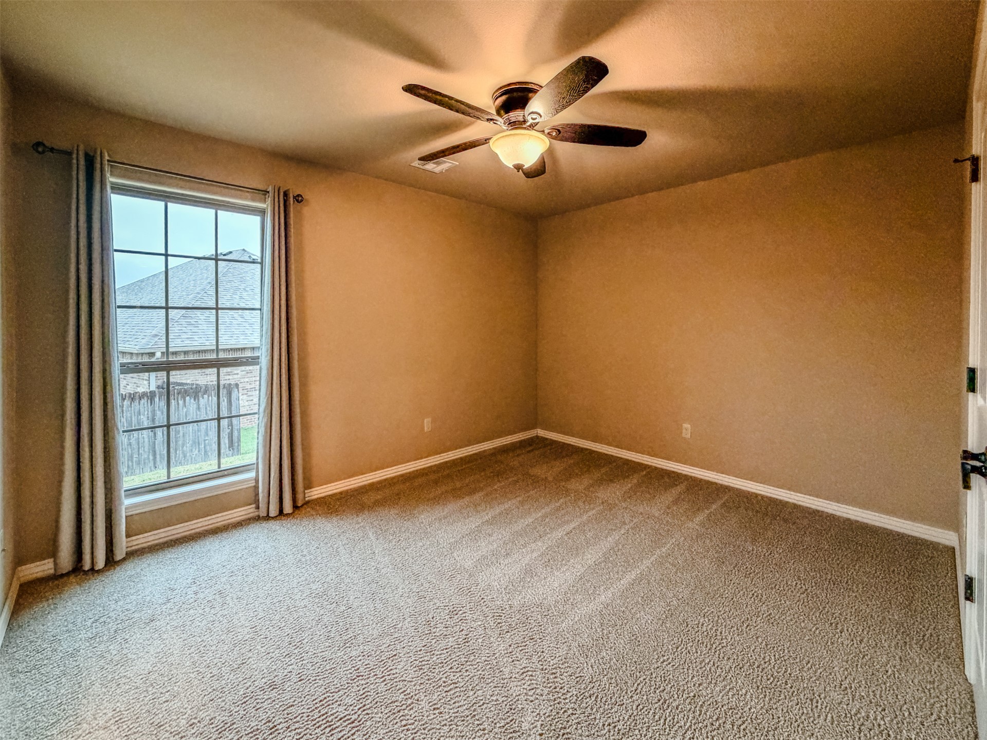 616 Woodlands Drive Property Photo 48