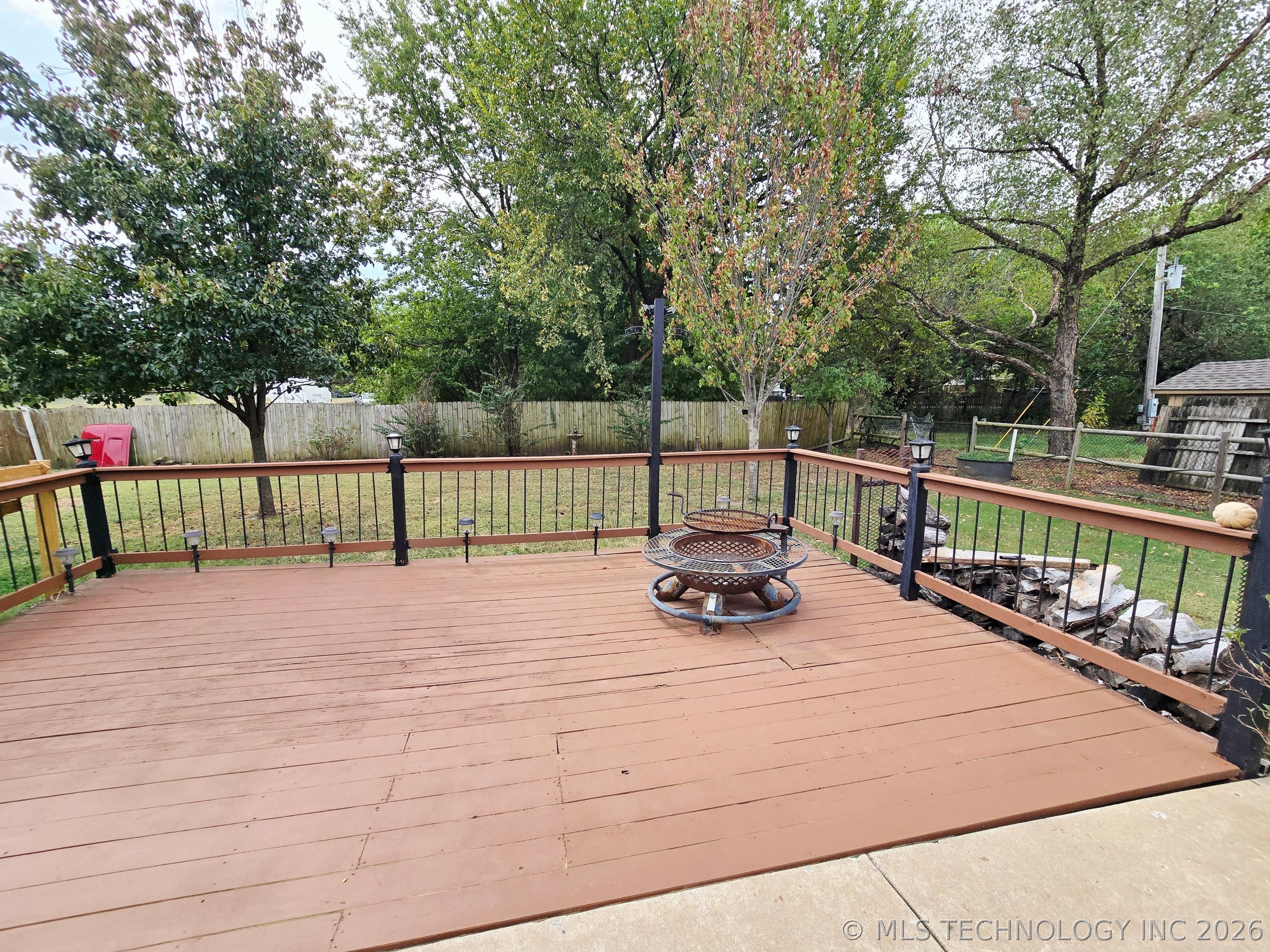 17410 E 89th Street North N Property Photo 33
