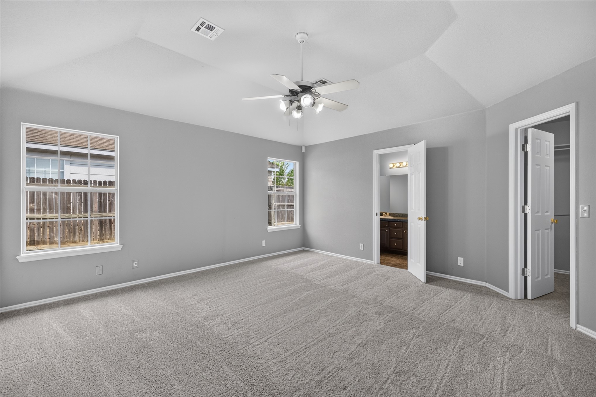 11912 S Gum Avenue Property Photo 17