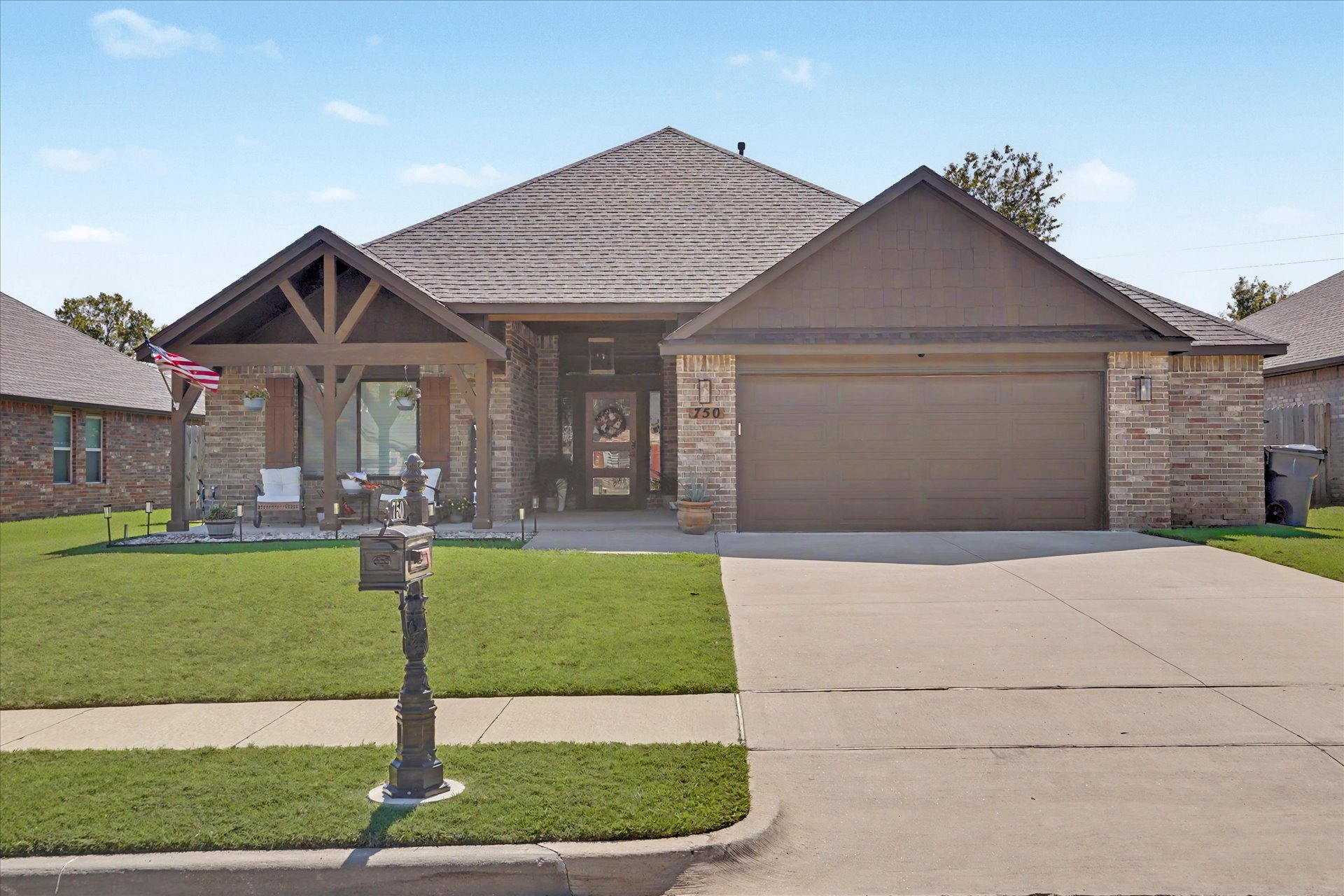 750 E 139th Place Property Photo 2