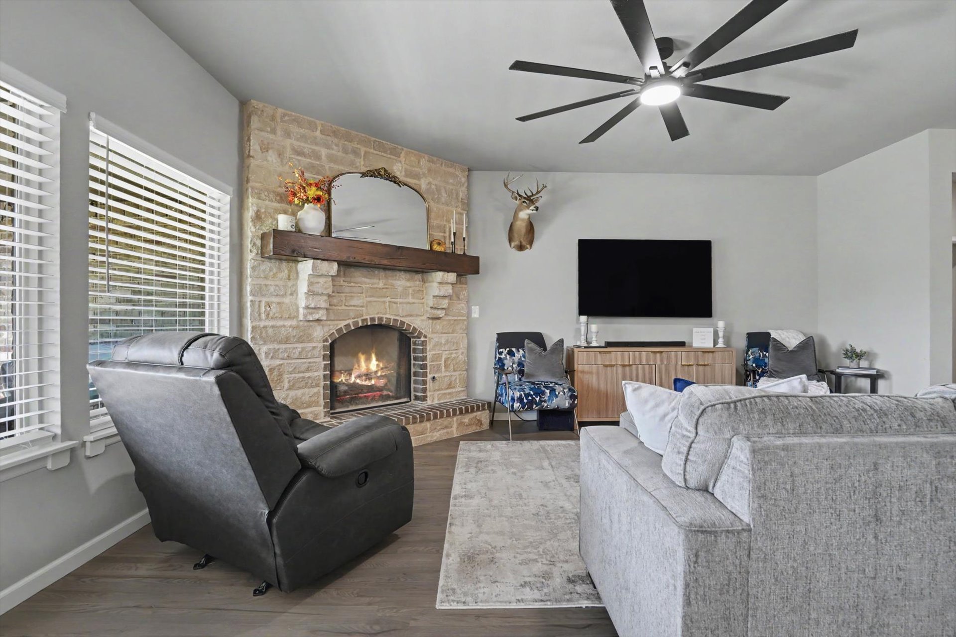 750 E 139th Place Property Photo 15