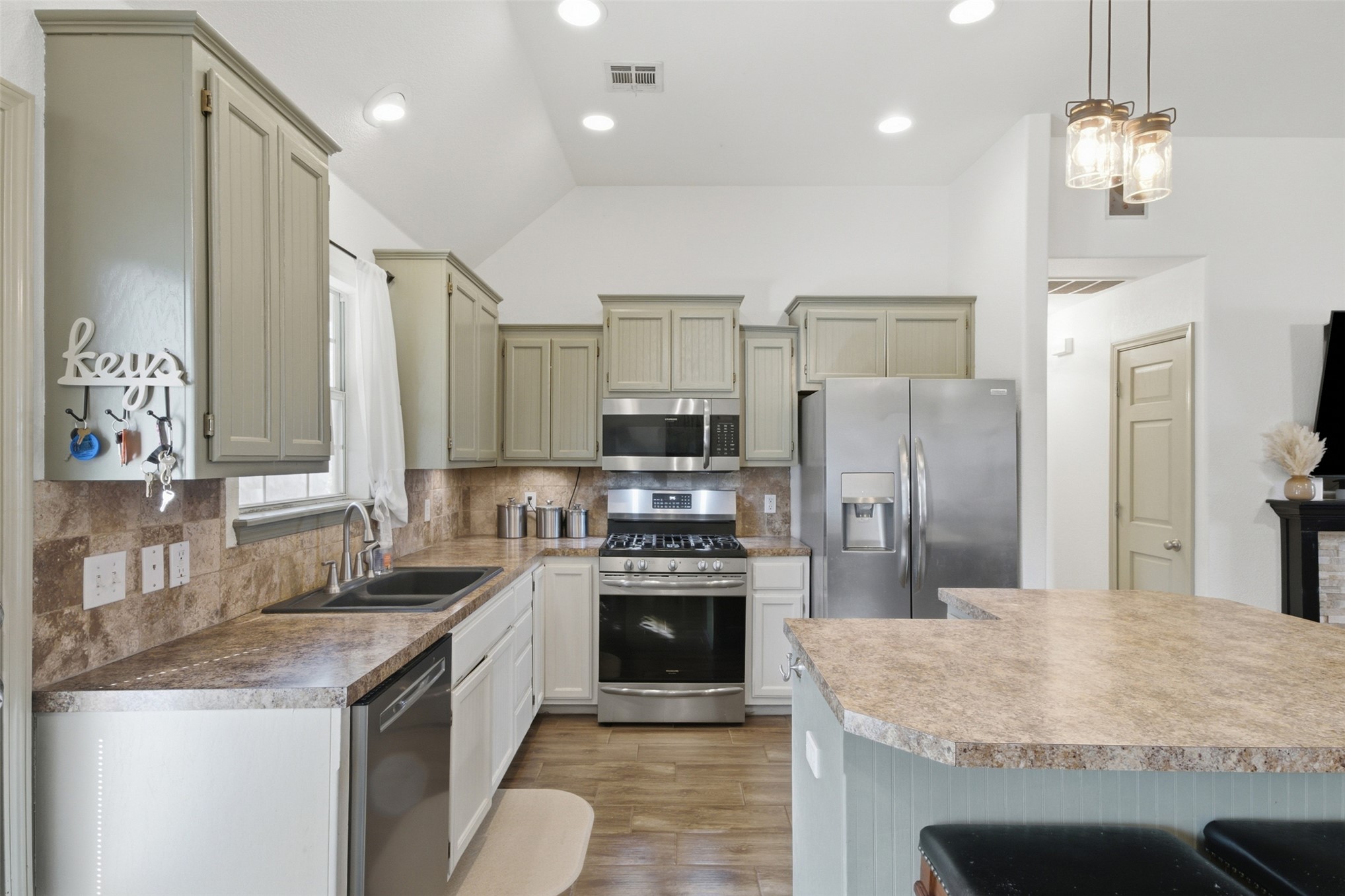 29892 E 140th Place S Property Photo 16