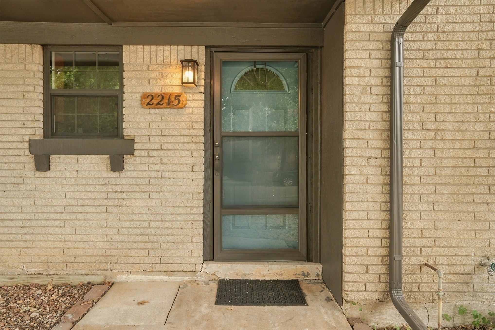 2215 S 131st East Avenue Property Photo 3