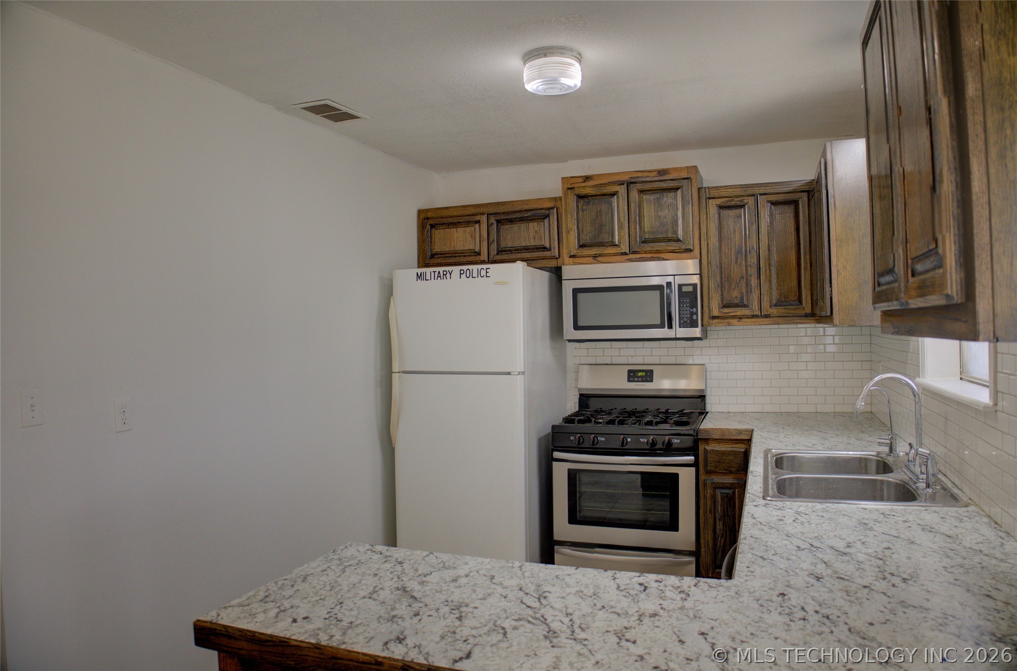 1405 N Lang Street Property Photo 11