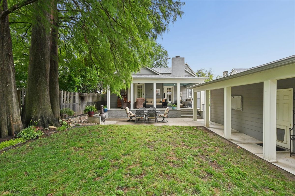 1535 E 34th Street Property Photo 53