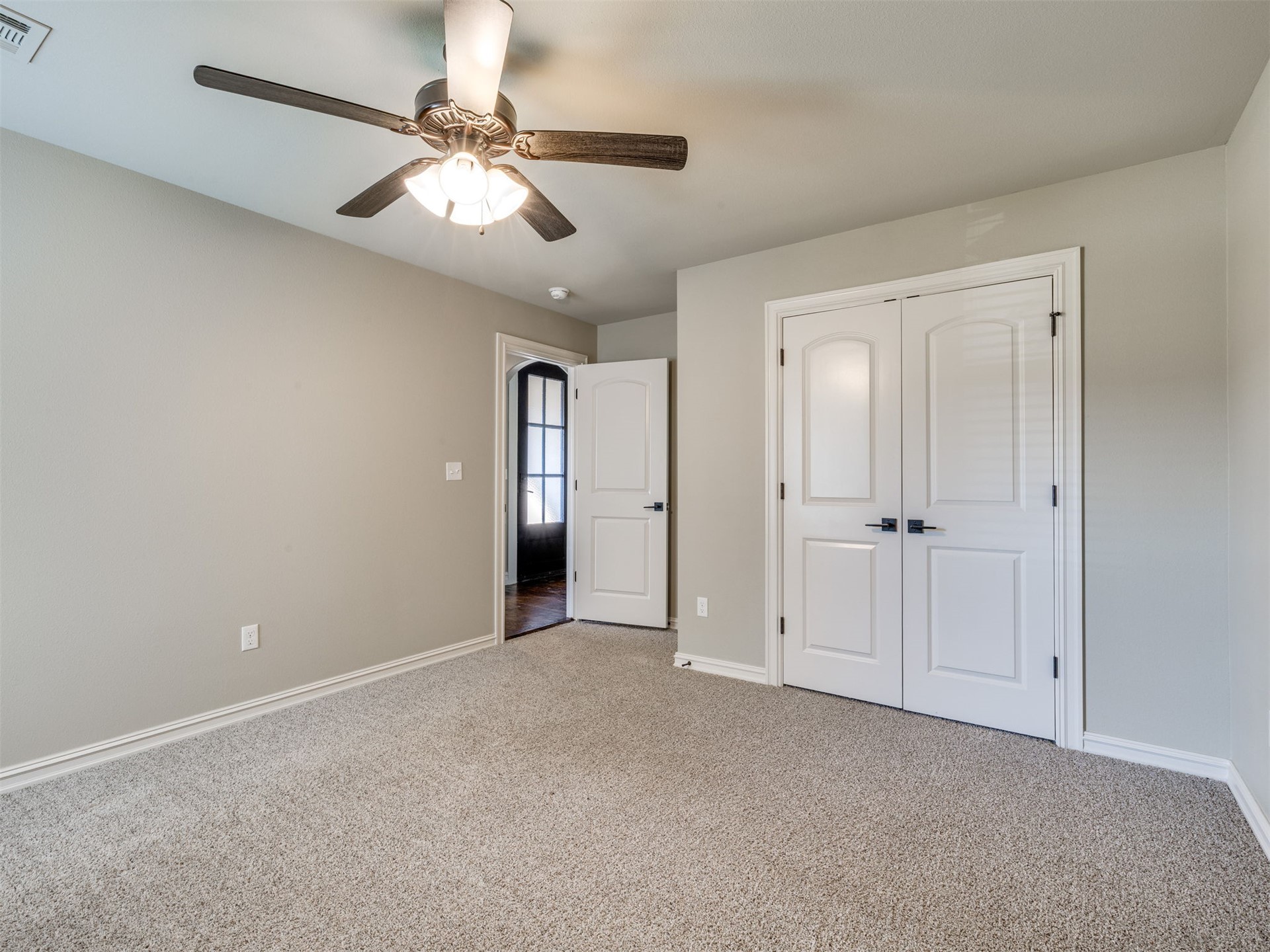 11205 S Redbud Street Property Photo 22