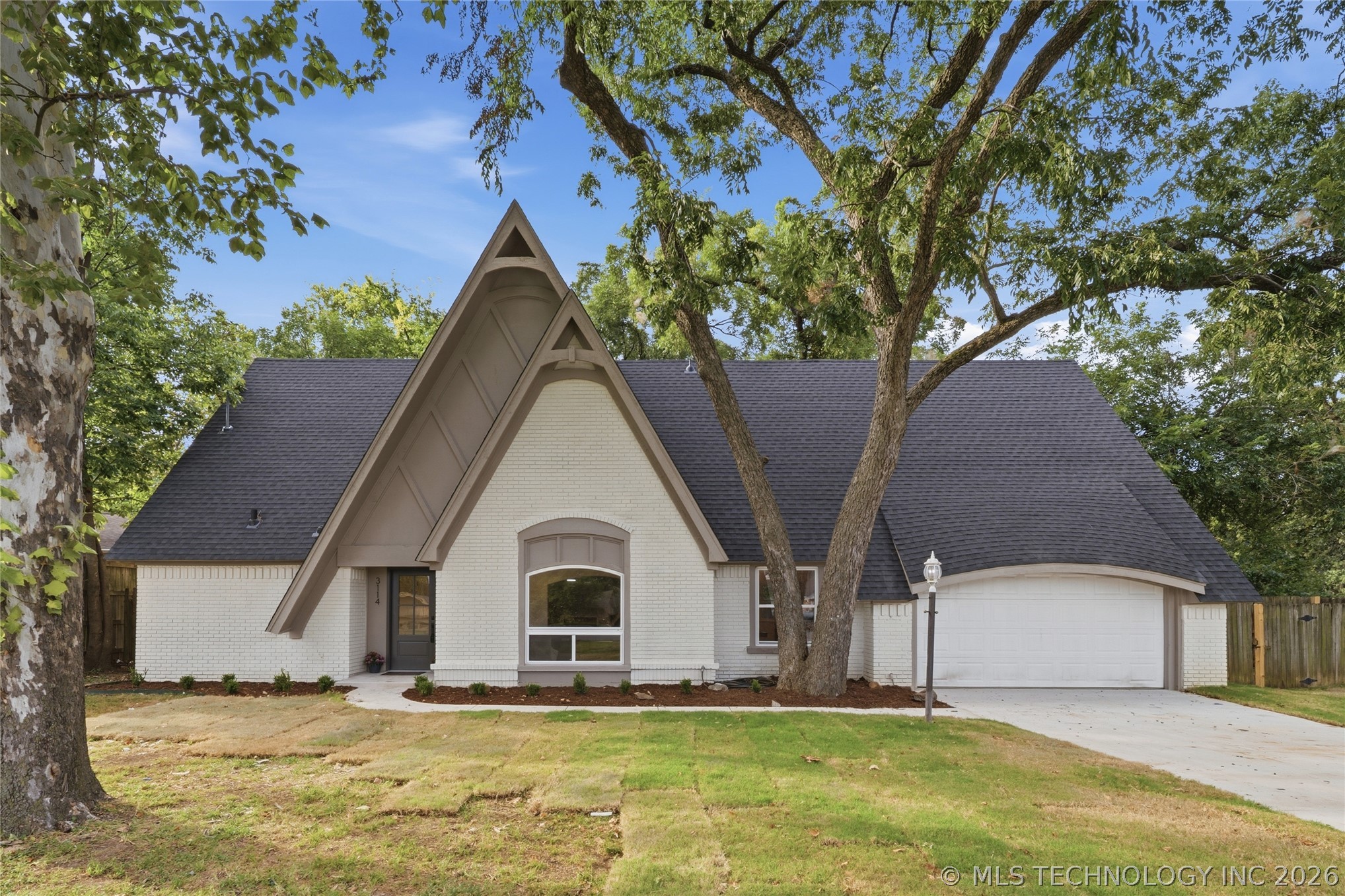 3114 E 78th Place Property Photo 37