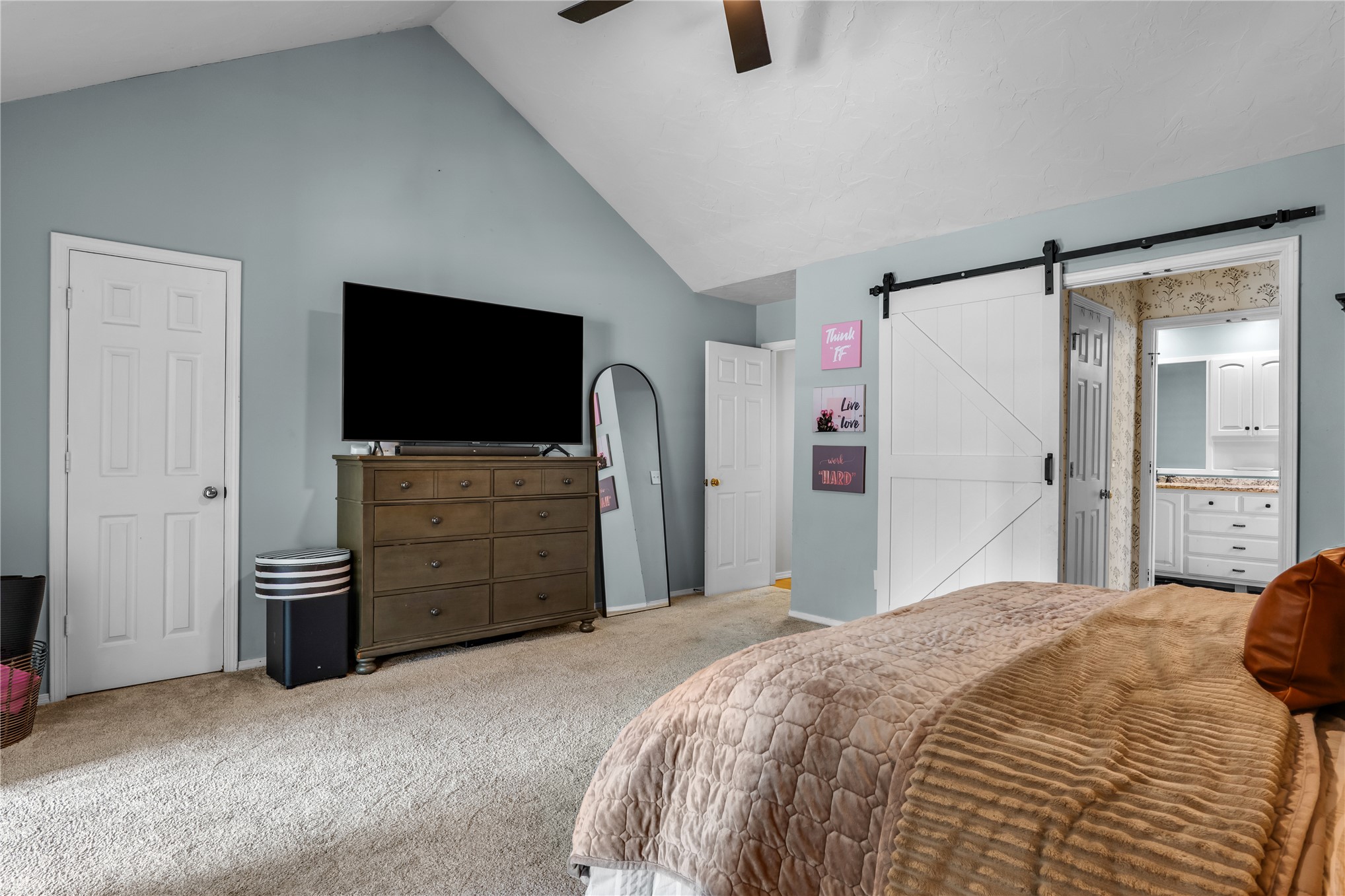 2410 St Andrews Court Property Photo 39